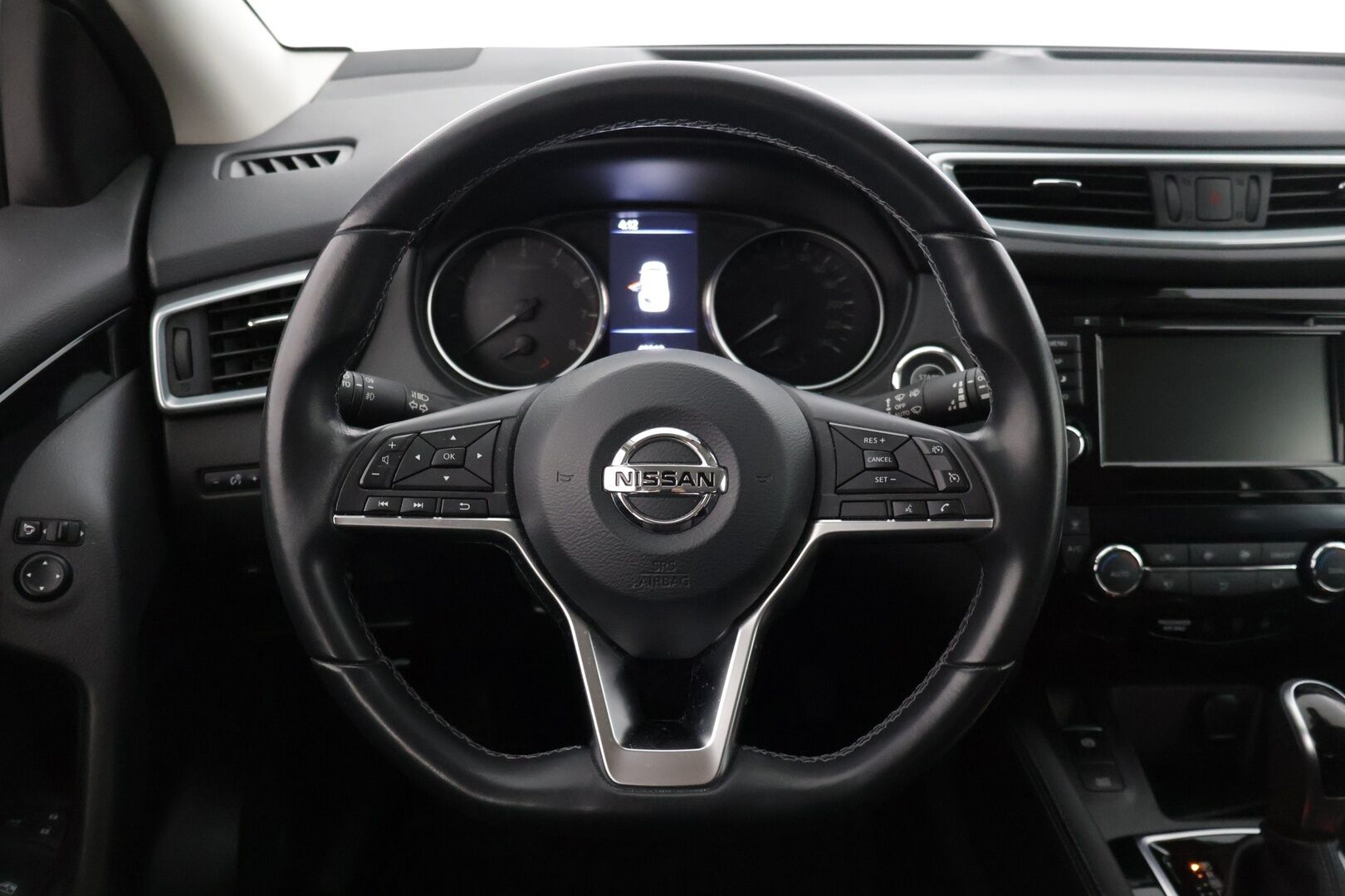 Nissan Qashqai 2021 DIG-T 160 N-Connecta 2WD DCT NNC * Suomi-auto / Lohkolämmitin / 360-kamera / Keyless Go / Navi ** - *Siistikuntoinen vähän ajettu Suomiauto! / CarPlay / Tutkat / LED / 2x renkaat* 