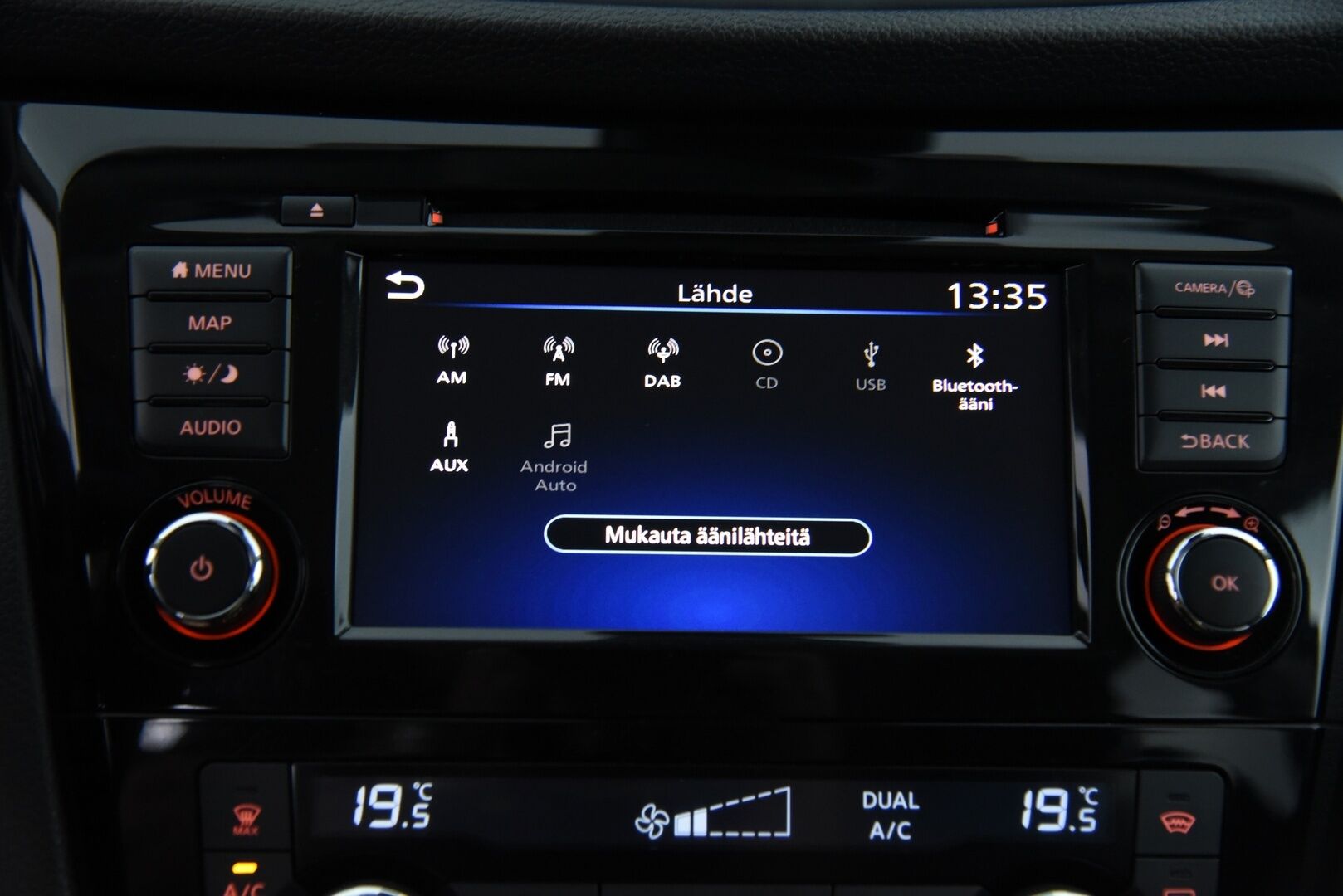 Nissan Qashqai 2020 DIG-T 160 Tekna 2WD DCT MY19-WLTP / Adapt. Vakkari / 1. Om. Suomi-Auto / 360 kamera / Navi - Merkkihuolettu / LED 