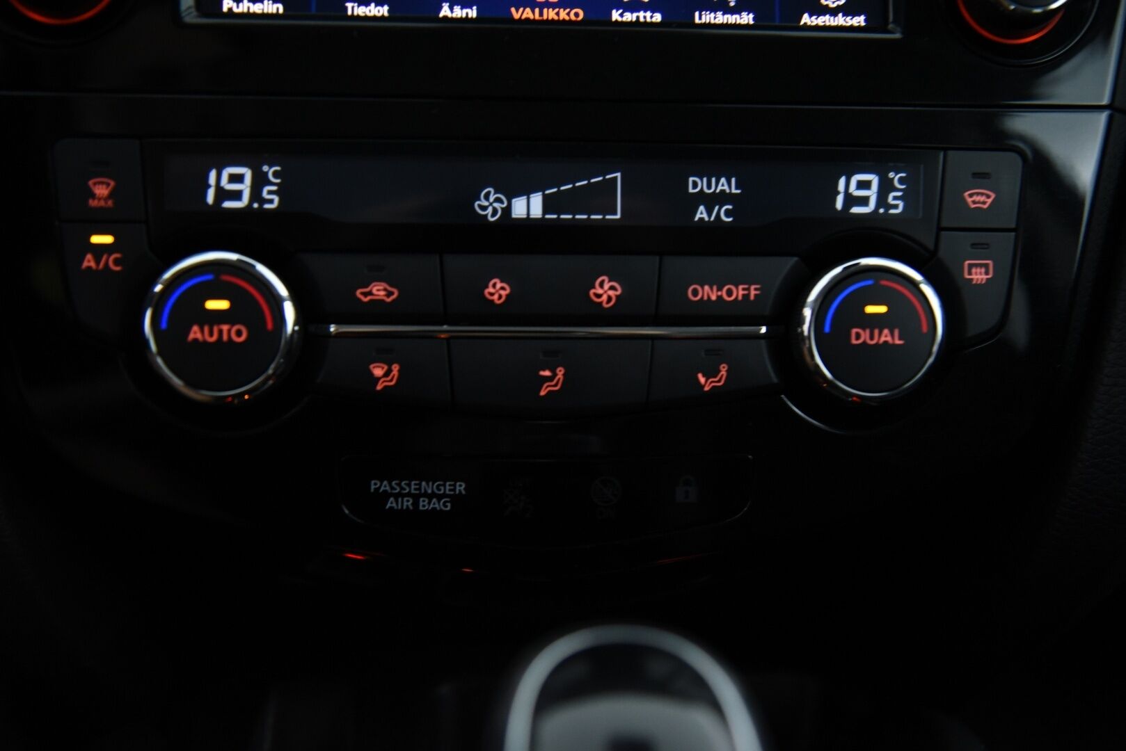 Nissan Qashqai 2020 DIG-T 160 Tekna 2WD DCT MY19-WLTP / Adapt. Vakkari / 1. Om. Suomi-Auto / 360 kamera / Navi - Merkkihuolettu / LED 