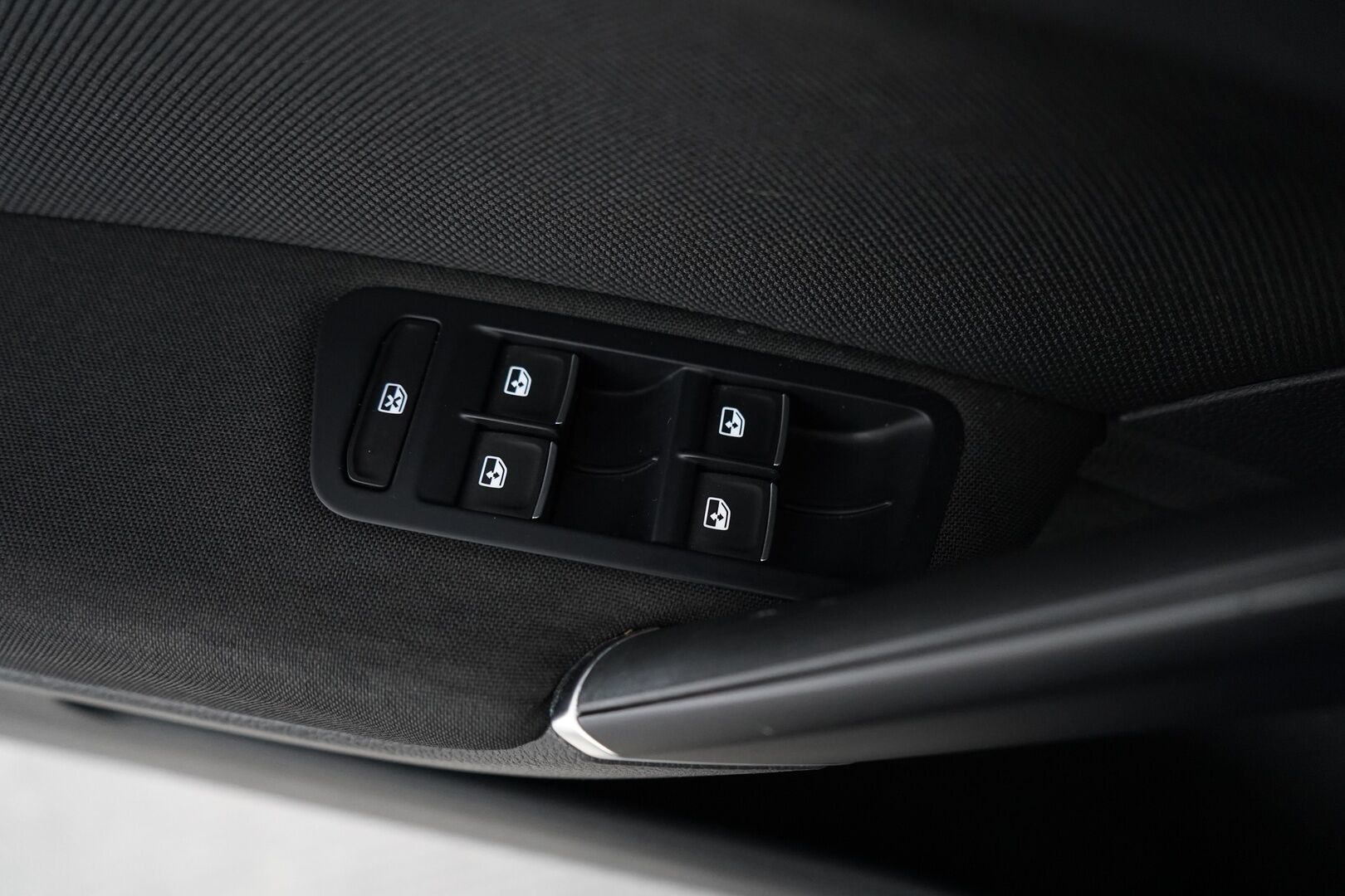 Volkswagen Golf 2015 GTE Plug-In Hybrid 150 kW (204 hv) DSG-automaatti *ACC / Panorama / Tutkat / LED / Lohko+sisä* - Seuraava katsastus 09/2026 / Kahdet vanteet