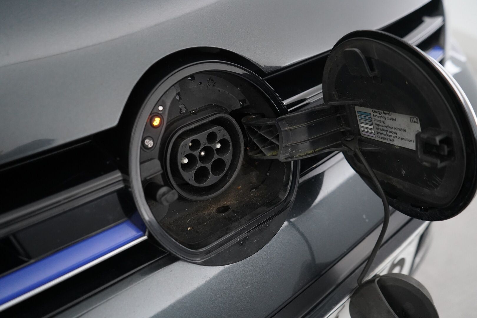 Volkswagen Golf 2015 GTE Plug-In Hybrid 150 kW (204 hv) DSG-automaatti *ACC / Panorama / Tutkat / LED / Lohko+sisä* - Seuraava katsastus 09/2026 / Kahdet vanteet