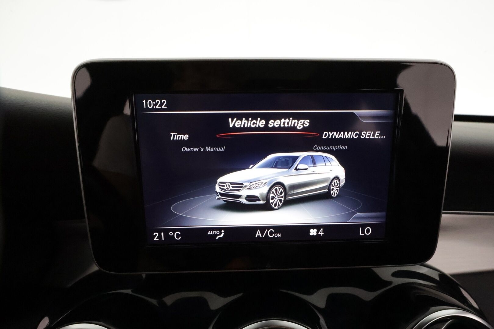 Mercedes-Benz C 2017 220 BlueTec T A Premium Business AMG **Panorama / ILS-LED / P.Kamera / Sporttinahat / Vakkari** - Kahdet Renkaat