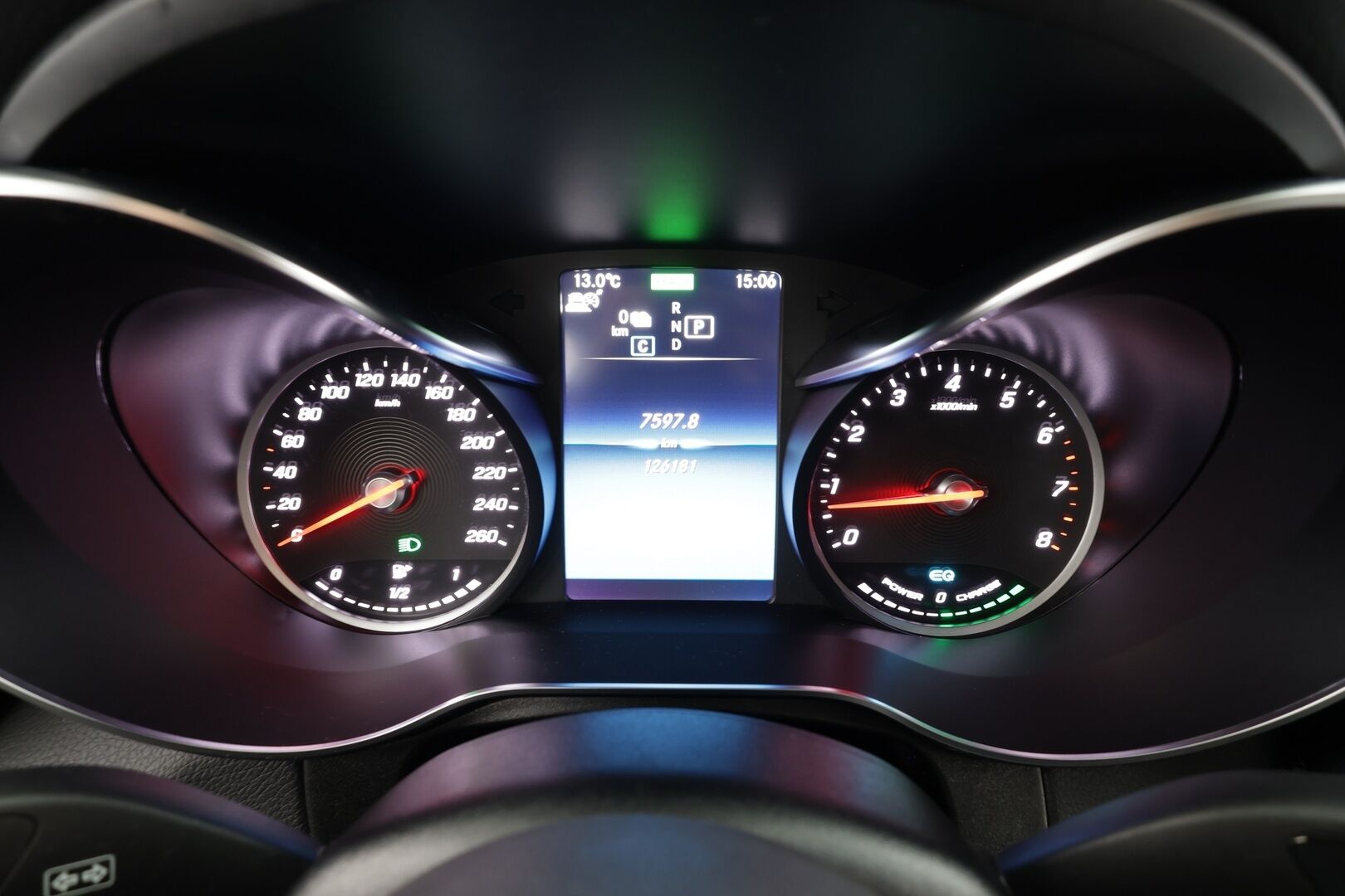 Mercedes-Benz GLC 2021 300 e 4MATIC A Business EQ Power * 1.Om Suomi-auto / Distronic+ / P.kamera / LED / Navi / Sähköluukku / Sporttipenkit * - Kahdet renkaat aluvanteilla - HULLU BLACKWEEK KORKOTARJOUS 2,49%