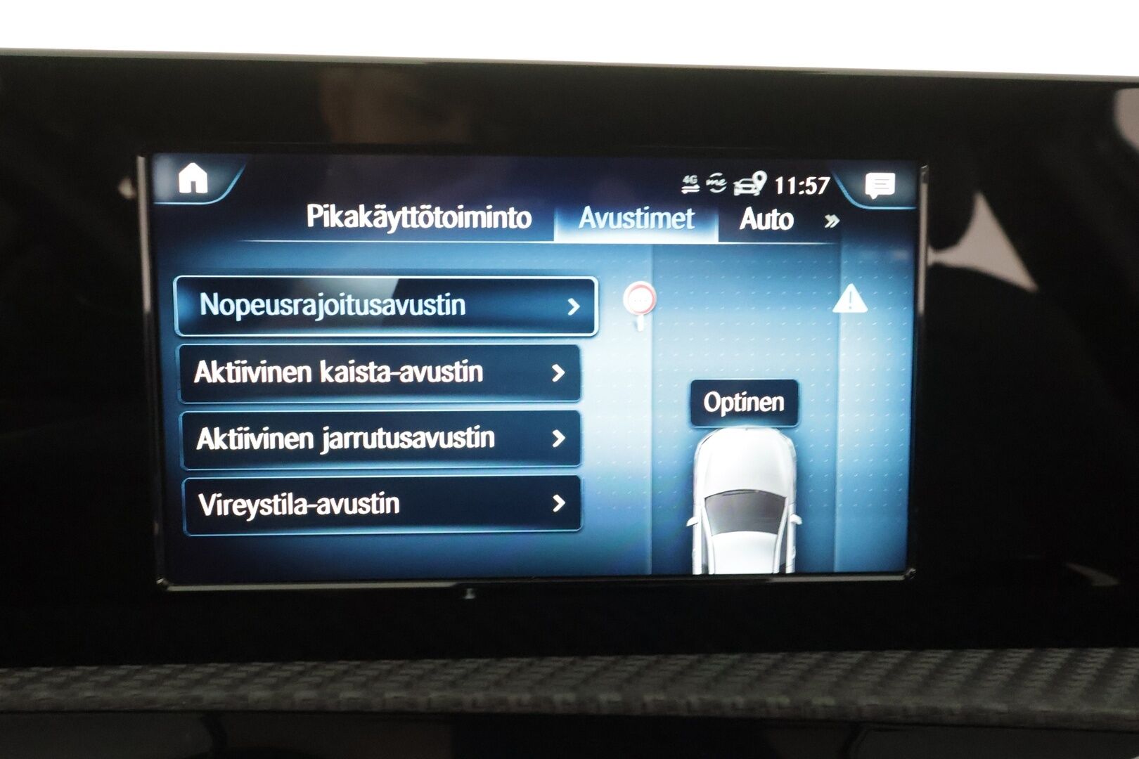 Mercedes-Benz A 2021 180 A Business Style - | Distronic | LED | P.kamera | Sporttipenkit | Lohkolämmitin | Puolinahat | Navi |