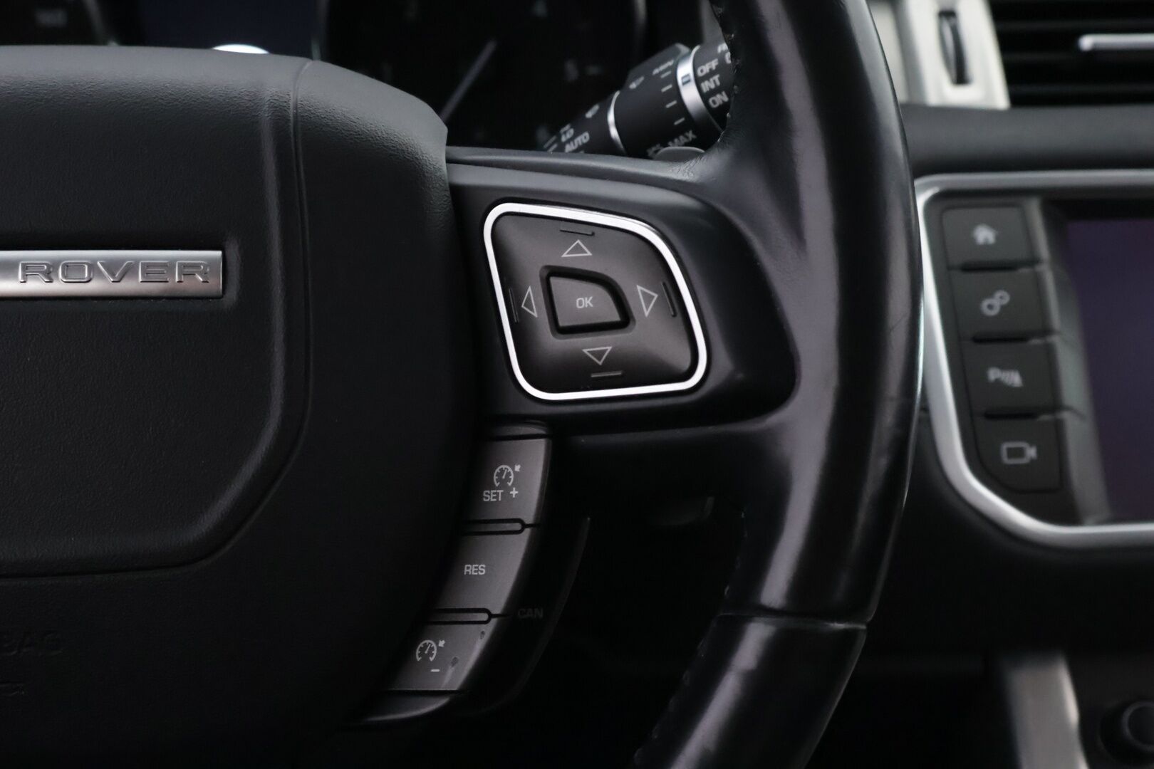 Land Rover Range Rover Evoque 2017 2,0 TD4 150 Aut Dynamic Business - MYYDÄÄN HUUTOKAUPAT.COM! - MYYDÄÄN HUUTOKAUPAT.COM!