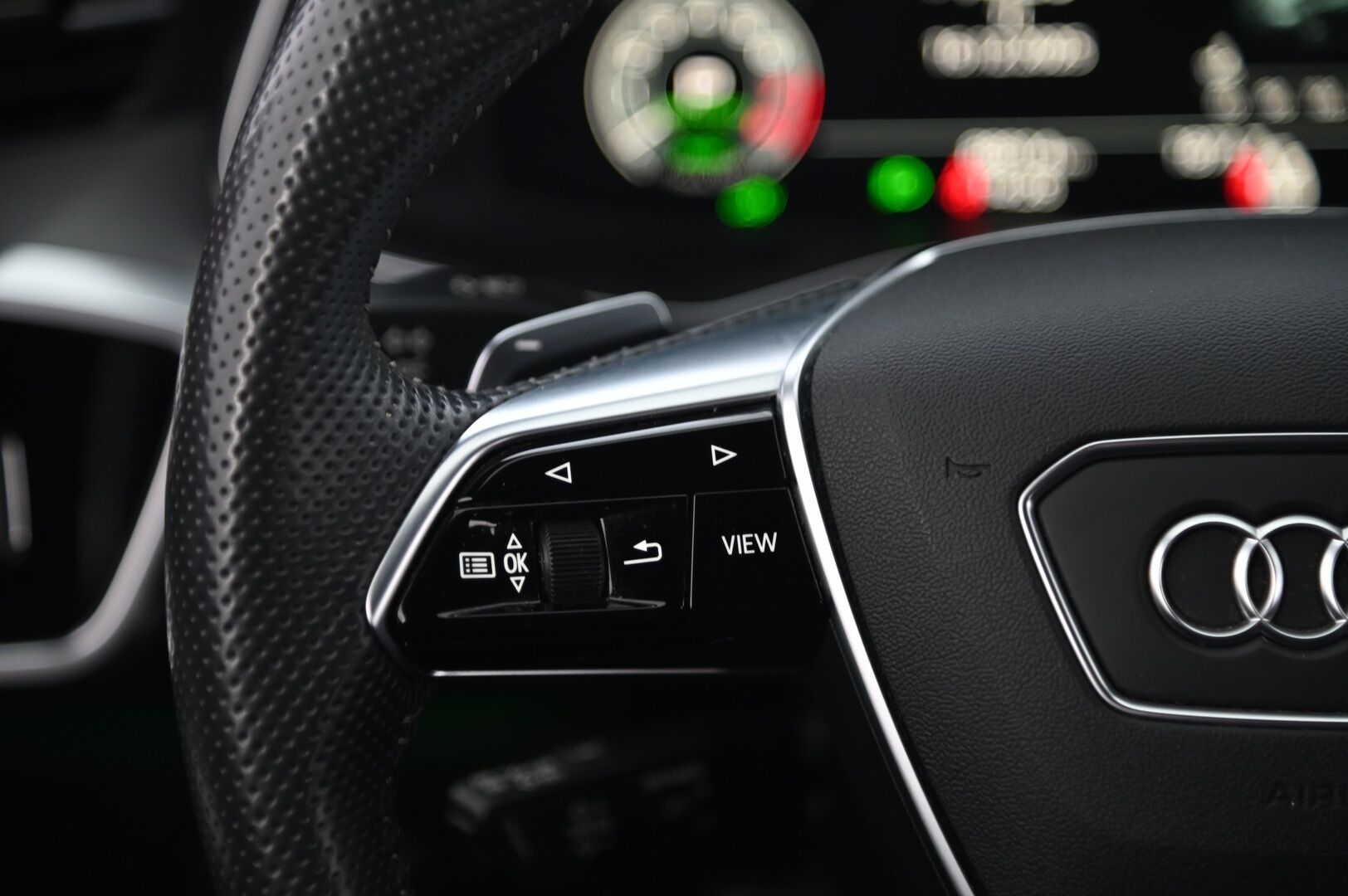 Audi A7 2021 14.1 kwh Business Sport 50 TFSI e quattro S-Line  *Suomi-Auto / S-Line / ACC / Bang & Olufsen / Digimittaristo / Audi Pre Sense* - *Juuri saapunut! / Matrix-LED / Navi / Ambient Light / P-Kamera / Tutkat / Kessy / Audi Smartphone Interface / Urheiluistuimet / 2X Renkaat*