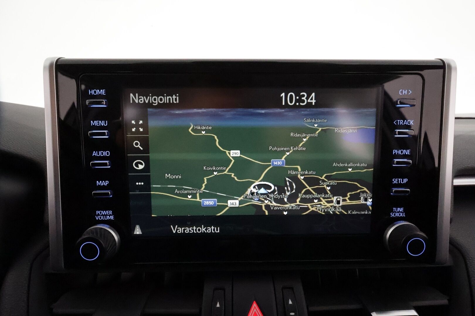 Toyota RAV4 2020 2,0 VVT-iE AWD Business Multidrive S **Adapt.vakkari / Webasto / Navi / Koukku / LED / KeylessGo / P.kamera** - 3,99 % KORKOTARJOUS TÄHÄN AUTOON 31.8. ASTI! - Suomi-auto / Kahdet renkaat aluvanteilla / Merkkihuollettu / Ratin lämmitin / Tuulilasin lämmitin