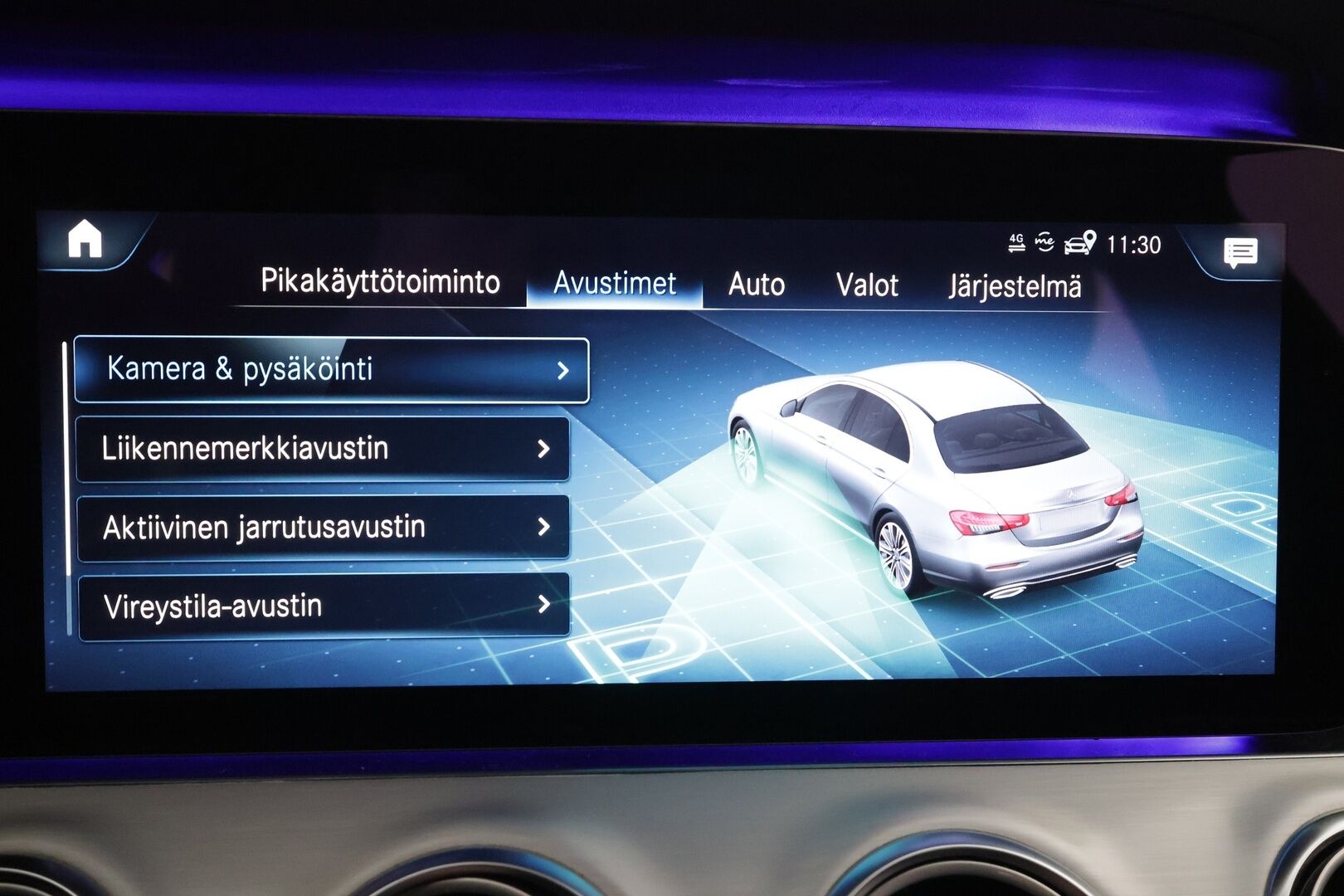 Mercedes-Benz E 2021 220 d A Business Avantgarde - | Webasto | LED | P.kamera | Widescreen | Navi | Katveavustin | Sportpenkit | Suomi-auto | Kahdet renkaat aluvanteilla |