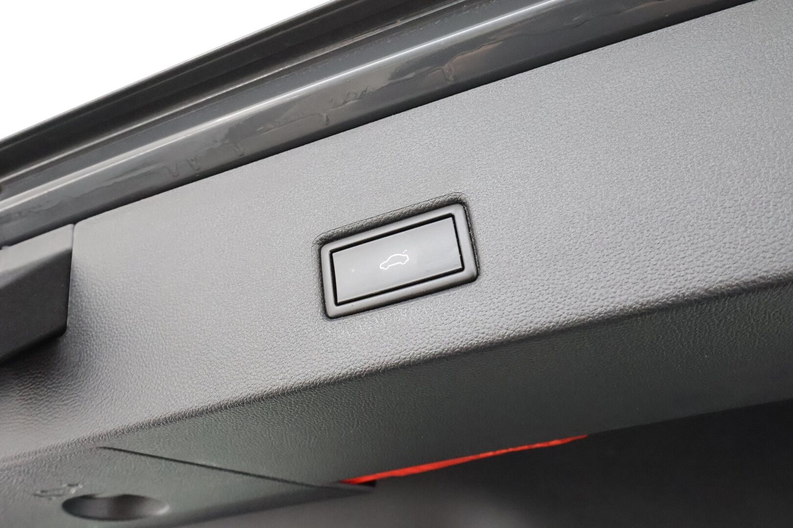 Volkswagen T-Roc 2021 Sport 1,5 TSI EVO 110 kW DSG  * ACC / P.kamera / LED / Webasto / KeylessGo / Sähköluukku / Digimittaristo * - 1.Om Suomi-auto / Kahdet renkaat aluvanteilla