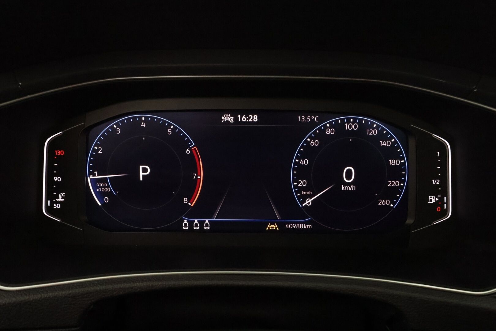 Volkswagen T-Roc 2021 Sport 1,5 TSI EVO 110 kW DSG  * ACC / P.kamera / LED / Webasto / KeylessGo / Sähköluukku / Digimittaristo * - 1.Om Suomi-auto / Kahdet renkaat aluvanteilla