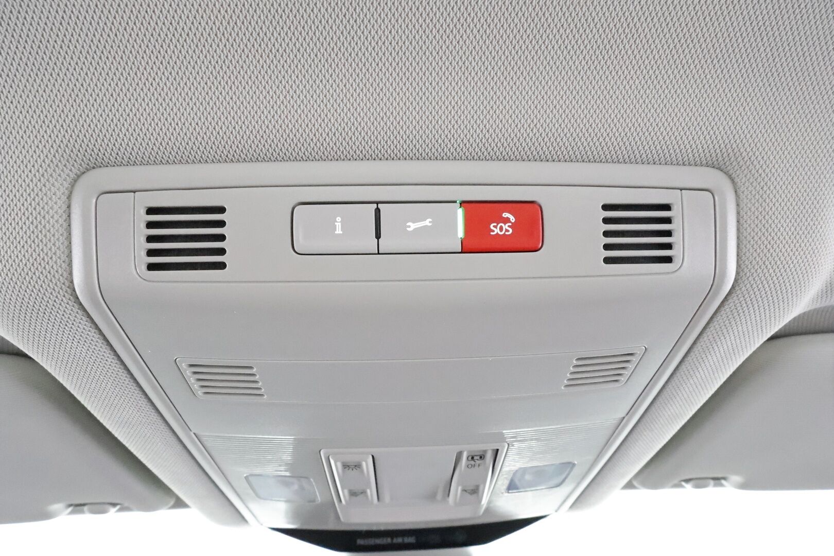 Volkswagen T-Roc 2021 Sport 1,5 TSI EVO 110 kW DSG  * ACC / P.kamera / LED / Webasto / KeylessGo / Sähköluukku / Digimittaristo * - 1.Om Suomi-auto / Kahdet renkaat aluvanteilla