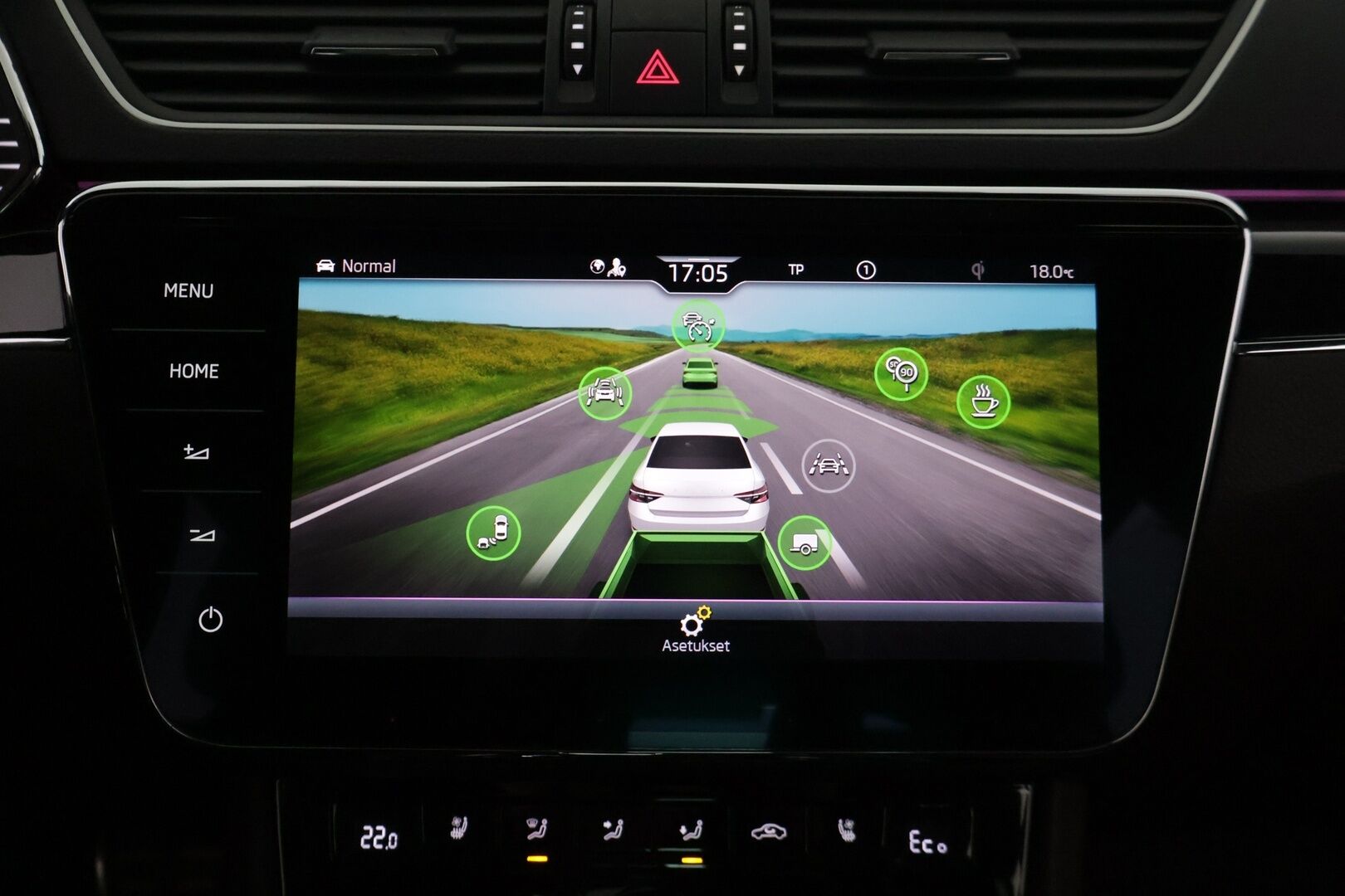 Skoda Superb 2021 1,4 TSI PHEV L&K iV DSG Autom. *Crystal LED / Canton / Ilmastoidut Muistinahat / ACC / Läm. tuulilasi+ratti / lasikatto* - SOH 94,5% / Suomi-auto / 2x renkaat - HULLUT JOULUT KORKOTARJOUS 2,49% 