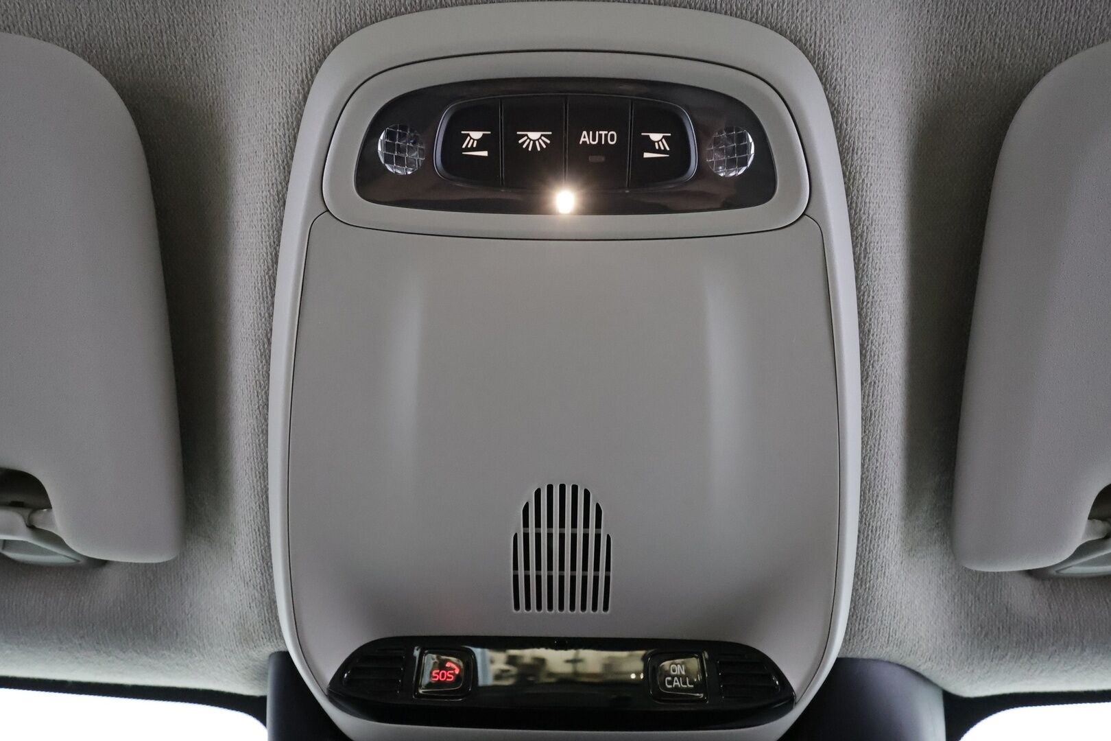 Volvo XC40 2021 T5 TwE Business Inscription Expression aut * ACC / 360° / LED / Navi / Webasto / Vaaleat nahat / KeylessGo / BLIS / H&K * - 1.Om Suomi-auto / Kahdet renkaat aluvanteilla / Merkkihuollettu - HULLUT BLACKWEEK JATKOT - KORKOTARJOUS 2,49%