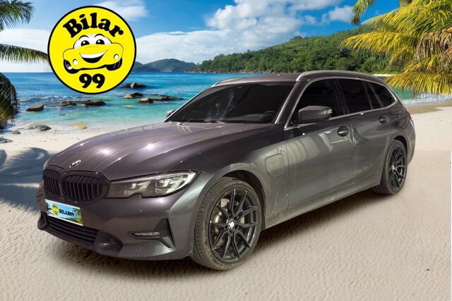 BMW 330 2021