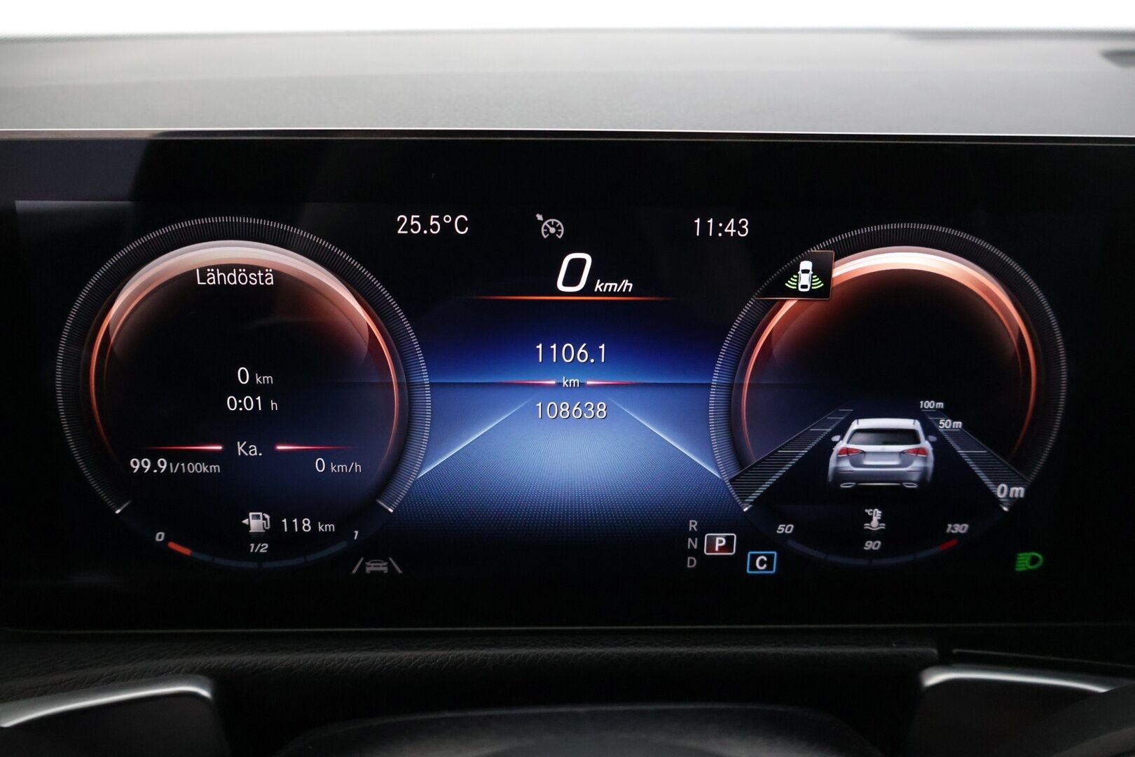 Mercedes-Benz GLB 2021 200 d A Business * / Alv. / Vetokoukku / Sähkökontti / Pkamera / Tutkat / Vakkari / Sport-penkit - 3,99 % KORKOTARJOUS TÄHÄN AUTOON - Hieno alvillinen & ryhdikäs Mercedes 