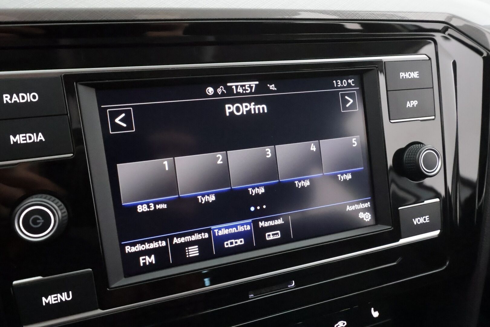 Volkswagen Passat 2021 Variant Comfort 2,0 TDI EVO SCR 110 kW DSG * ACC / Webasto / LED / Osasähköpenkki / Apple&Android * - 1.Om Suomi-auto / Merkkihuollettu / Kahdet renkaat