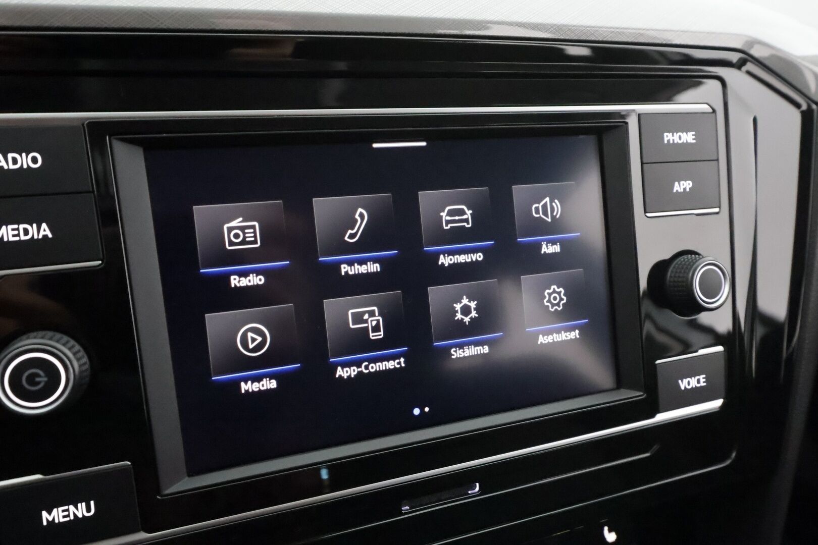 Volkswagen Passat 2021 Variant Comfort 2,0 TDI EVO SCR 110 kW DSG * ACC / Webasto / LED / Osasähköpenkki / Apple&Android * - 1.Om Suomi-auto / Merkkihuollettu / Kahdet renkaat