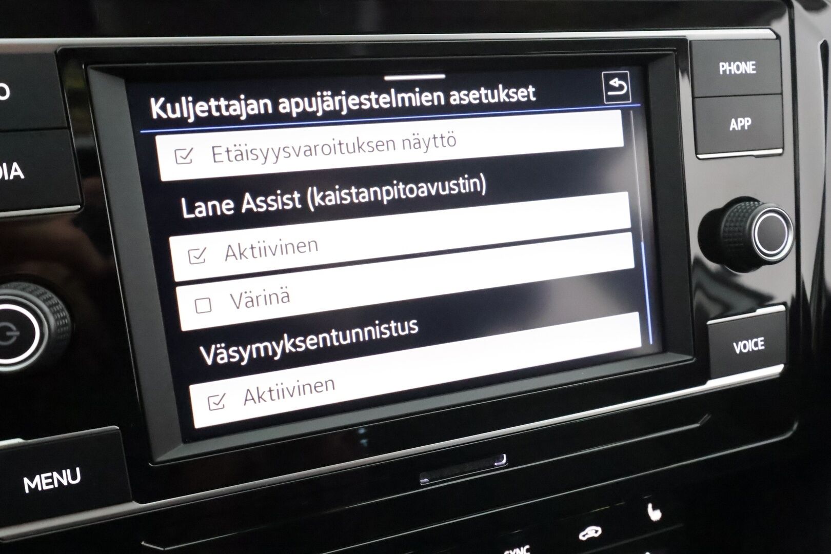 Volkswagen Passat 2021 Variant Comfort 2,0 TDI EVO SCR 110 kW DSG * ACC / Webasto / LED / Osasähköpenkki / Apple&Android * - 1.Om Suomi-auto / Merkkihuollettu / Kahdet renkaat