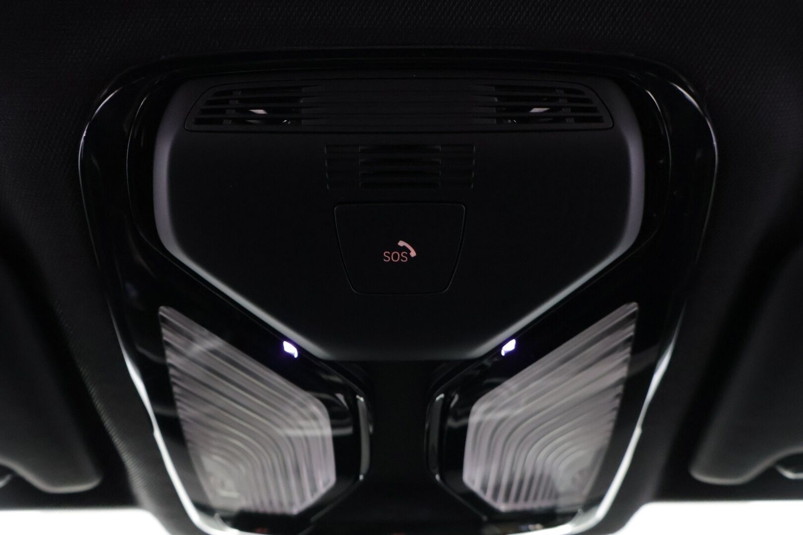 BMW 330 2021 G21 Touring 330e xDrive A Charged Edition M Sport - Vakkari / Koukku / P-kamera / HiFi / Nahka-alcantara Sporttipenkit / 2x renkaat / Apple&Android / - HULLU BLACKWEEK KORKOTARJOUS 2,49%