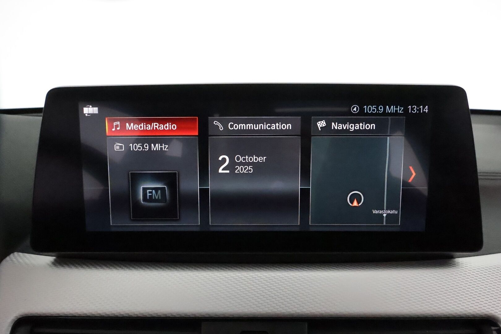 BMW X1 2021 F48 xDrive25e A Charged Edition M Sport *Adapt.Vakkari / Panorama / H&K / HUD / Vetokoukku / Sporttipenkit / P.kamera* - KATSO MIHIN RAHAAN! / Suomi-auto / Akku kuntotarkastettu! / Kahdet renkaat aluvanteilla - Osta nyt, maksa vasta ensi vuonna