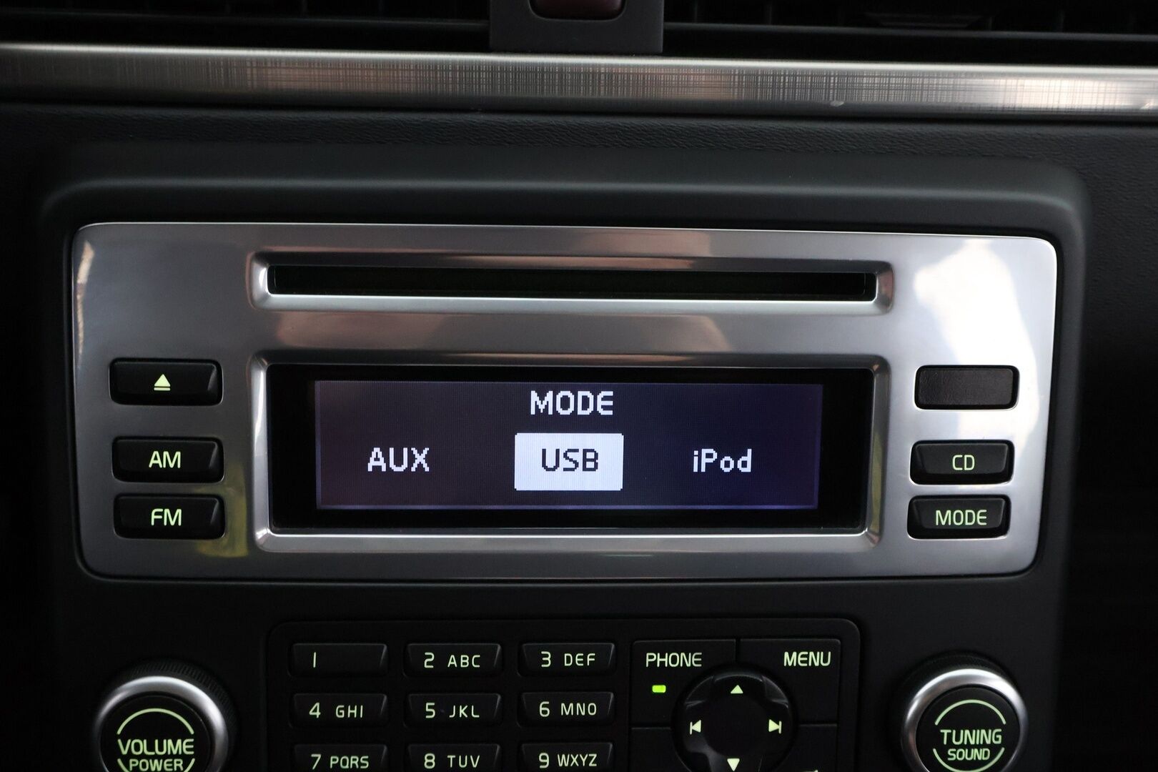 Volvo V70 2008 T6 AWD Polestar - Webasto / High Perf Audio / Nahkasisusta / Vetokoukku / Xenon / Peruutustutka / Harvinaisuus!