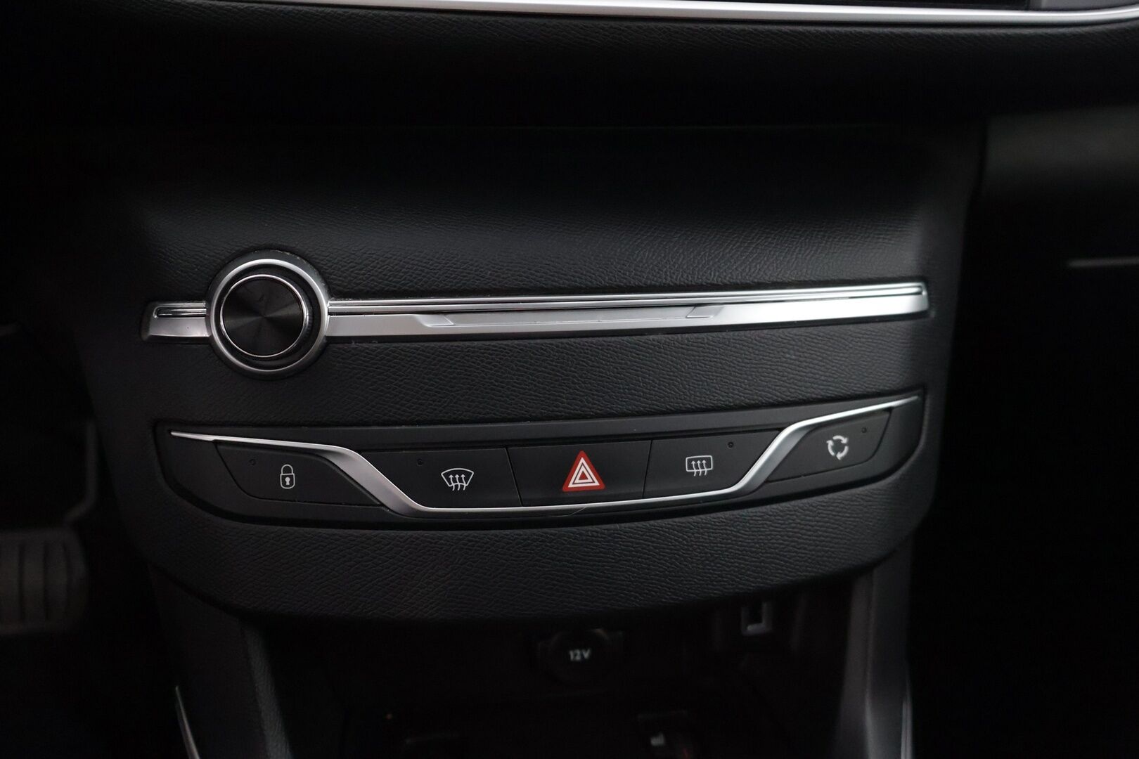 Peugeot 308 2021 SW Active 210 Anniversary PureTech 130 EAT8-automaatti* Digimittaristo / Tutkat / Apple&Android Carplay / Vakkari / Lohkolämmitin * - * Suomi-auto / Jakohihna vaihdettu 6/25 / Kahdet renkaat *