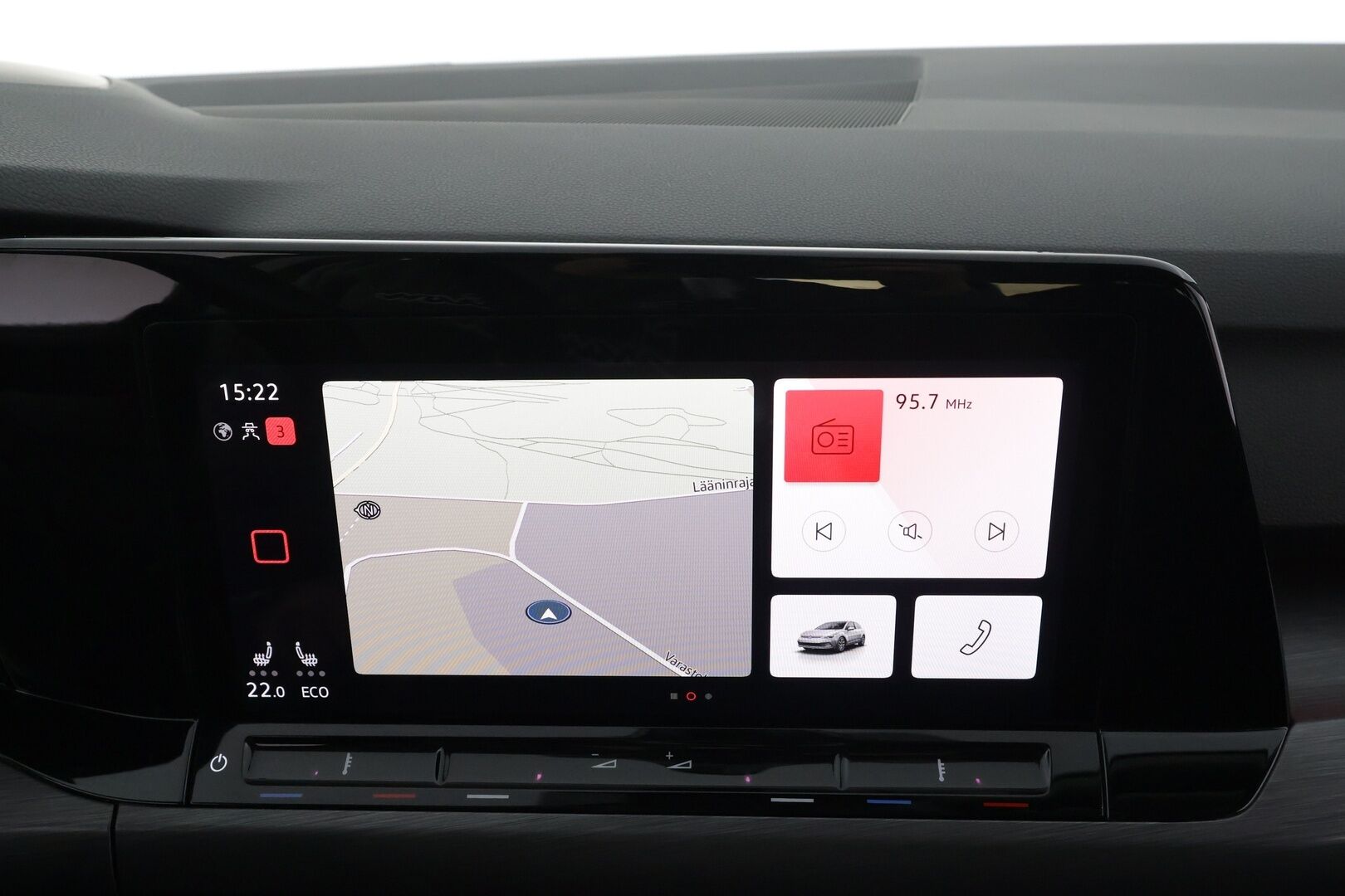 Volkswagen Golf 2021 Style eHybrid 150 kW (PHEV) DSG * ACC / P.kamera / IQ.Light / Webasto / Hierova muistipenkki / Navi / Keyless * - 1.Om Suomi-auto / Kahdet renkaat aluvanteilla / Merkkihuollettu