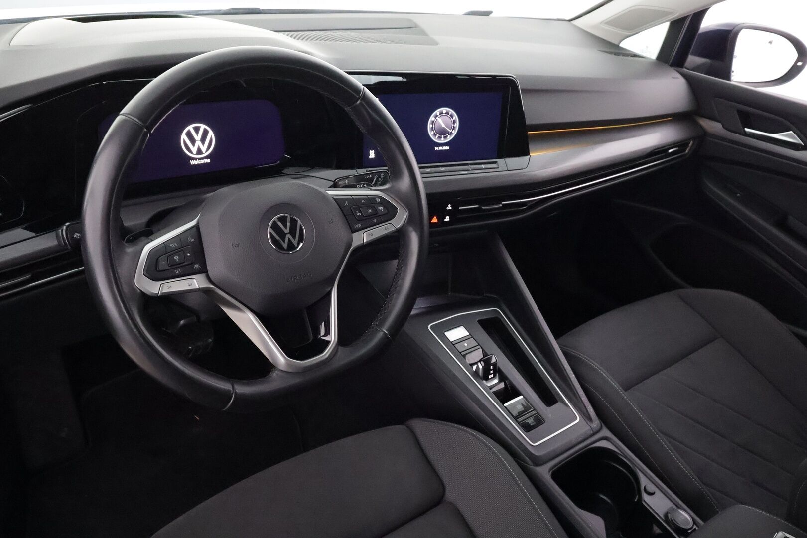 Volkswagen Golf 2021 Style eHybrid 150kW (PHEV) DSG-Aut. - ACC | Webasto | Matrix-LED | Hierova Muistipenkki | HUD | Kamera | Ratinlämmitys | Apple&Android | Suomi-auto | Kahdet Renkaat VW alumiinivantein | SOH 92.8 | Suomi-auto