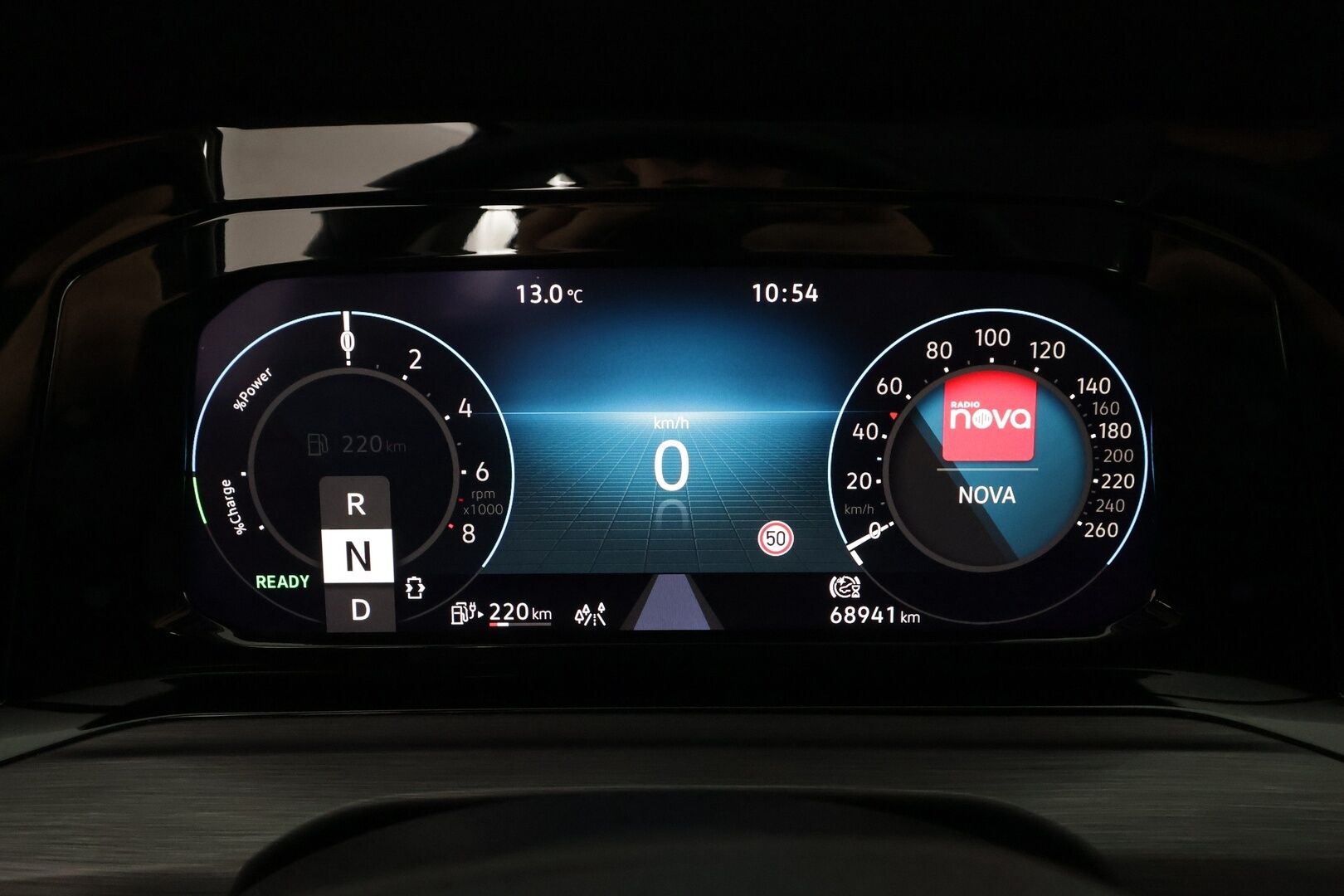 Volkswagen Golf 2021 Style eHybrid 150kW (PHEV) DSG-Aut. - ACC | Webasto | Matrix-LED | Hierova Muistipenkki | HUD | Kamera | Ratinlämmitys | Apple&Android | Suomi-auto | Kahdet Renkaat VW alumiinivantein | SOH 92.8 | Suomi-auto