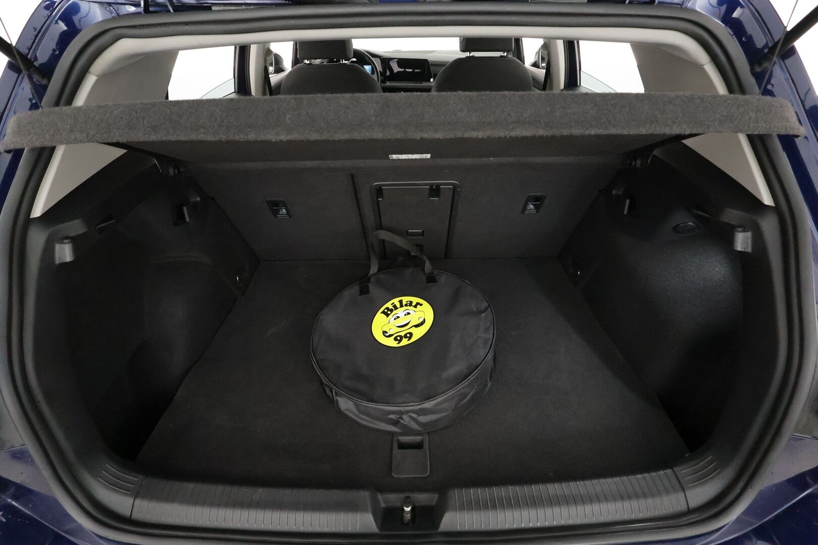 Volkswagen Golf 2021 Style eHybrid 150kW (PHEV) DSG-Aut. - ACC | Webasto | Matrix-LED | Hierova Muistipenkki | HUD | Kamera | Ratinlämmitys | Apple&Android | Suomi-auto | Kahdet Renkaat VW alumiinivantein | SOH 92.8 | Suomi-auto