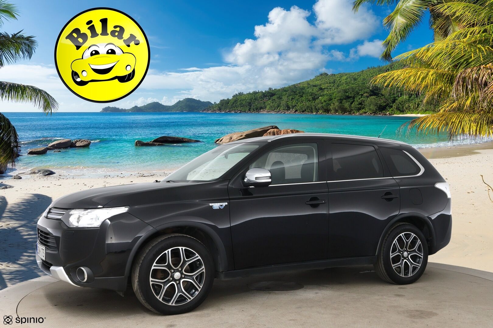 Mitsubishi OUTLANDER PHEV 2015 Instyle Navi -  Adapt.Vak | Panorama | P-kamera | Koukku | NAVI | Sähköluukku