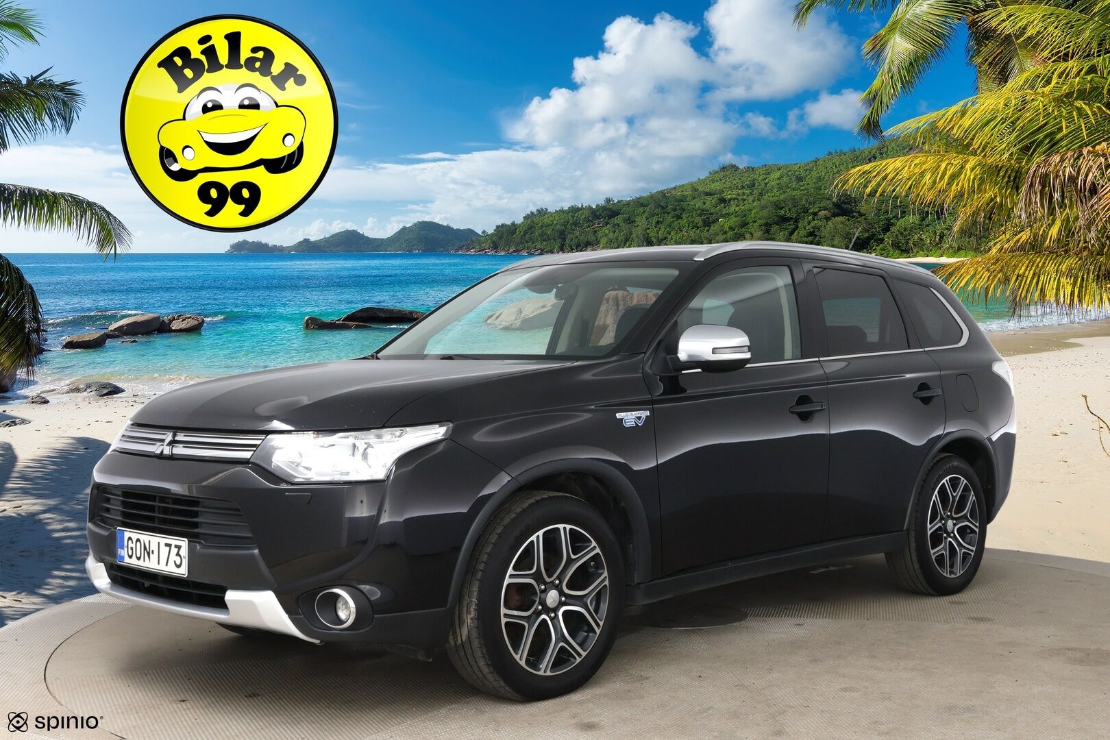 Mitsubishi OUTLANDER PHEV 2015 Instyle Navi / Adapt.Vak / Panorama / P-kamera / Koukku / NAVI / Sähköluukku - 2x renkaat omilla vanteilla / huippuvarusteet! - HULLUT AVAJAISHULINAT KORKOTARJOUS 3,29 %