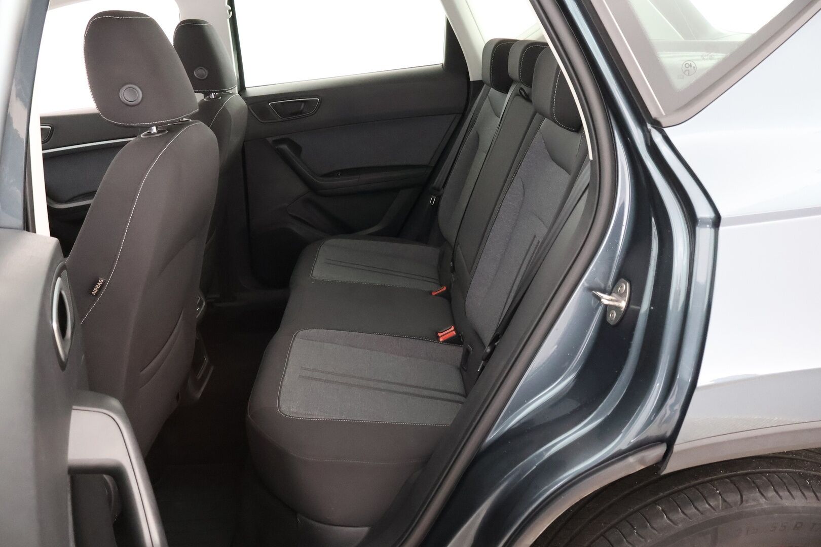Seat Ateca 2021 1,5 TSI 150 EVO Style DSG * 1Om Suomiauto / Webasto / Vetokoukku / Peruutuskamera / Ratinlämmitys / Full Link - Merkkihuollettu / 2x Hyvät renkaat aluvantein / Juuri tullut Tampereelle!