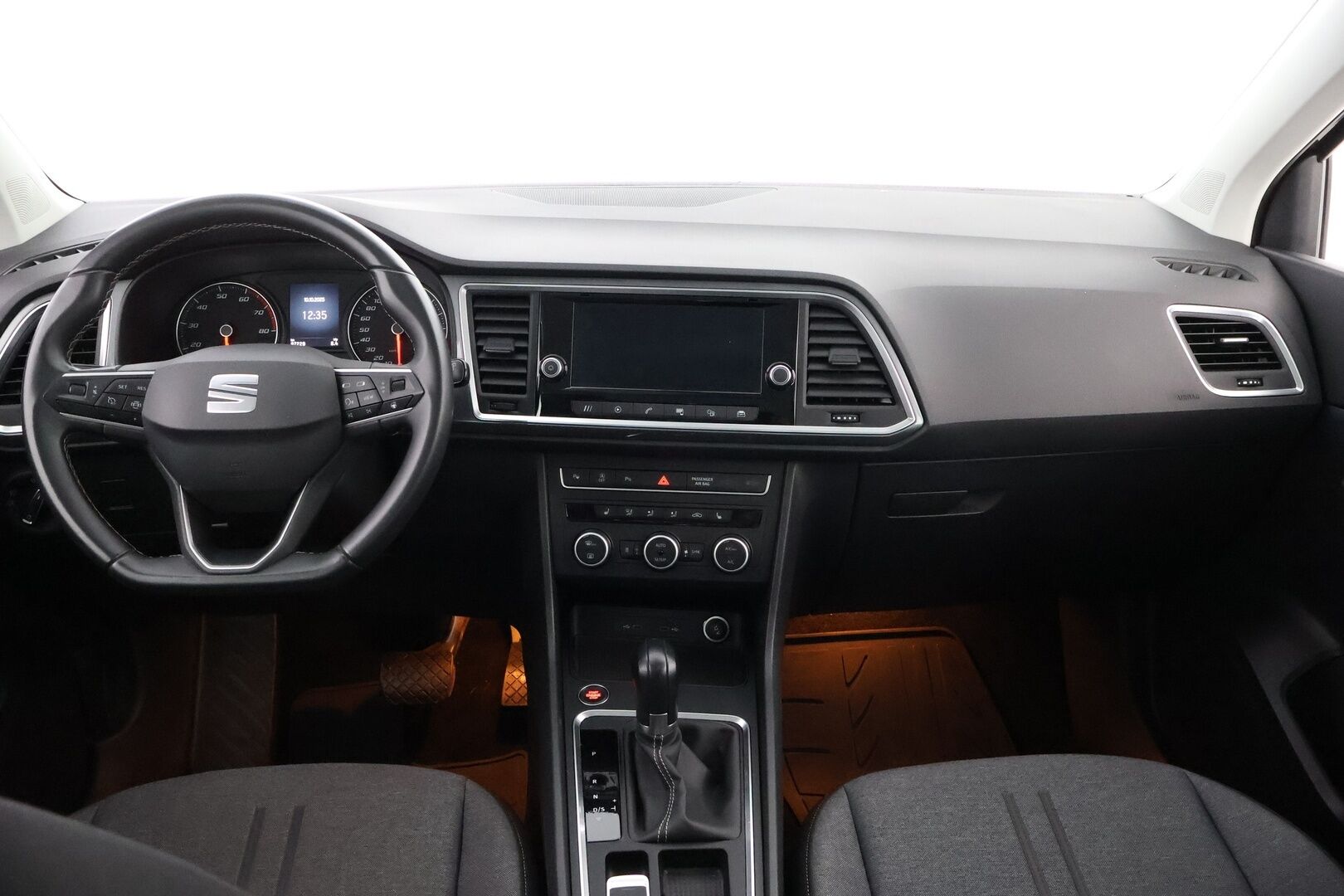 Seat Ateca 2021 1,5 TSI 150 EVO Style DSG * 1Om Suomiauto / Webasto / Vetokoukku / Peruutuskamera / Ratinlämmitys / Full Link - Merkkihuollettu / 2x Hyvät renkaat aluvantein / Juuri tullut Tampereelle!