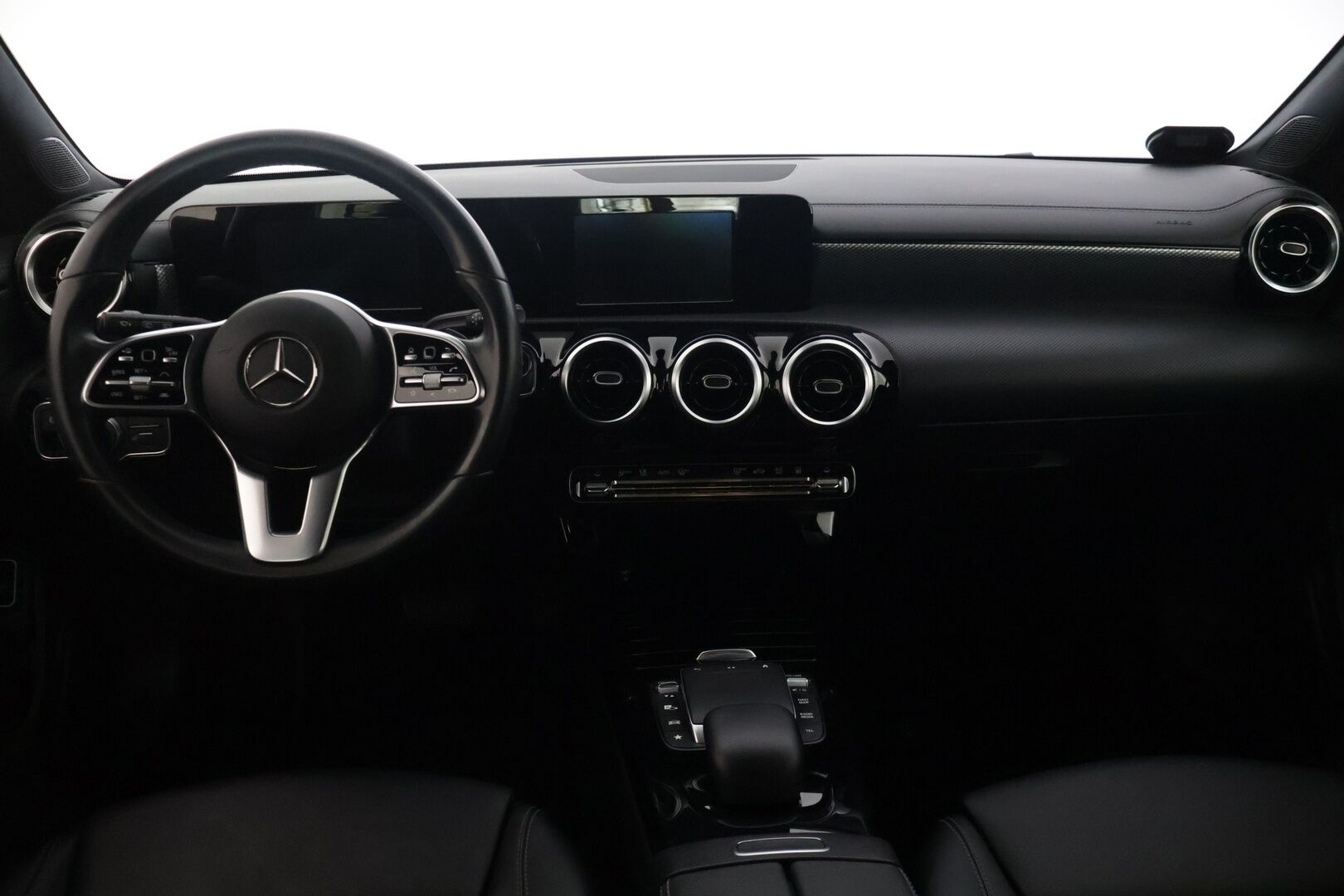 Mercedes-Benz CLA 2021 180 A Shooting Brake Business Progressive - | ACC | Navi | Keylessgo | P.Kamera | 2 renkaat & Vanteet | Suomi-auto | Digimittaristo | LED | Puolinahat |