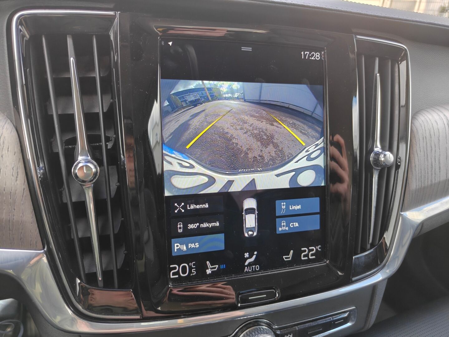 Volvo S90 2021 T8 TwE AWD Business Inscription aut * ACC / H&K / Sähkösäätöiset ilmastoidut istuimet muistilla / 360 / TULOSSA *