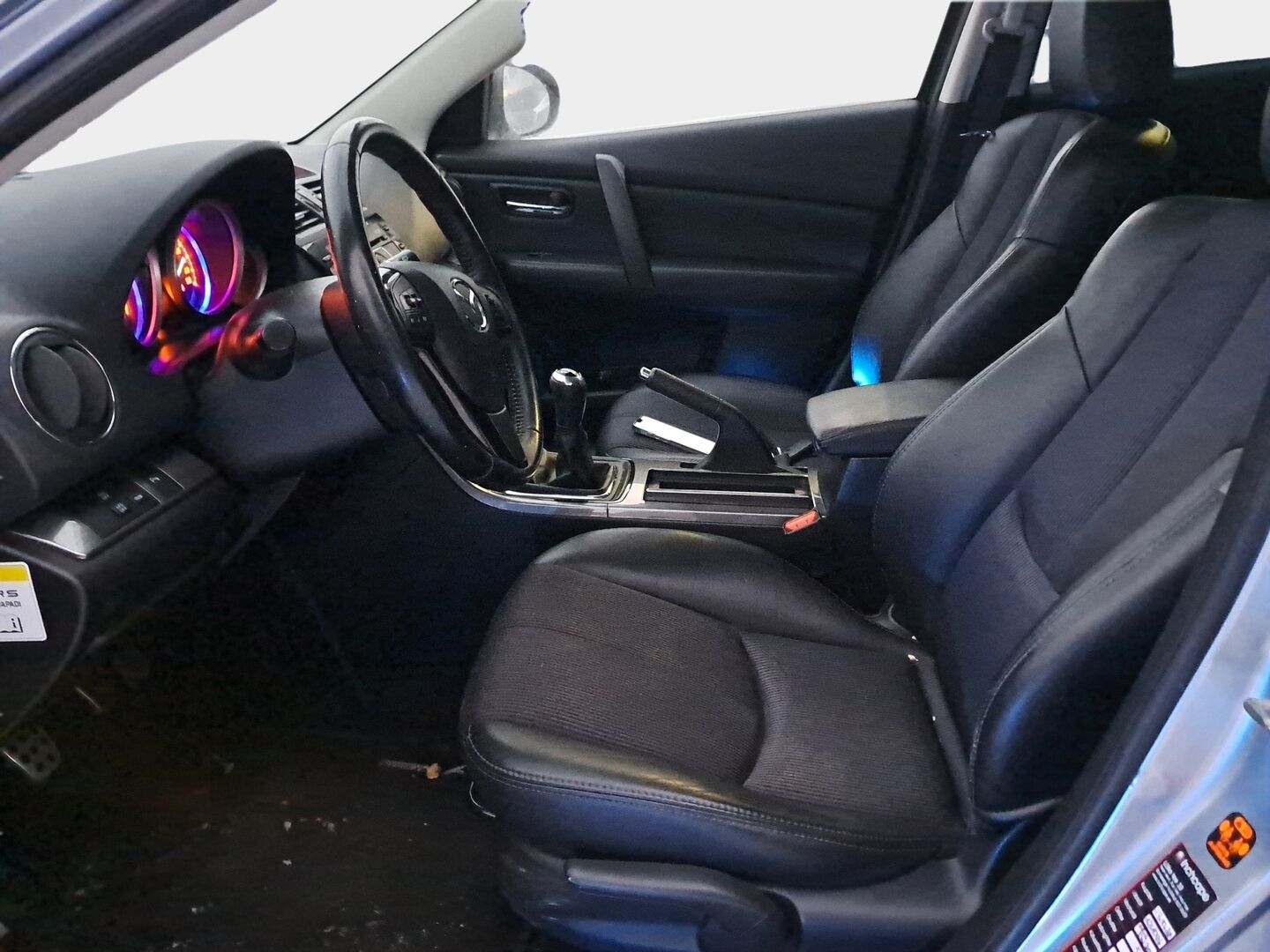 Mazda 6 2013 Sport Wagon 2,0 Exclusive 6MT 5ov WL4 * Bose Sound / Vakkari / Lohkolämmitin / Peruutustutkat - Hiljattain huollettu / 2x Renkaat / Juuri tullut Tampereelle! - HULLU BLACKWEEK KORKOTARJOUS 2,49%