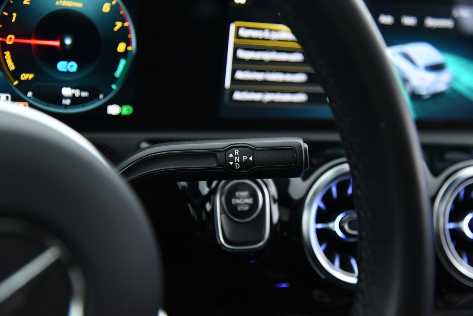 Mercedes-Benz CLA 2021 250 e A Shooting Brake Business Progressive EQ Power / Panorama / Muistipenkit / Widescreen / Vakkari / P.kamera - 1-Omisteinen Suomi-auto / SOH 95,5% / Navi / Tutkat / Juuri huollettu!