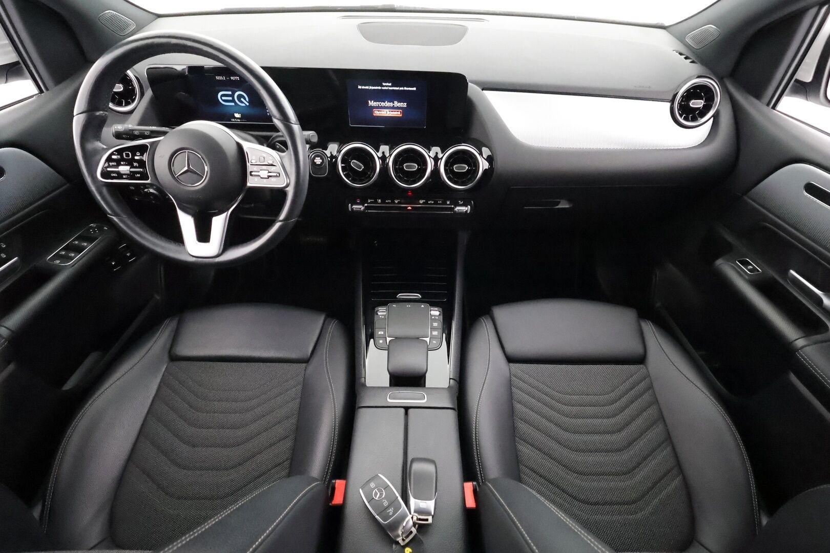 Mercedes-Benz B 2021 250 e A Business Style EQ Power - | Vakkari | Lisälämmitin | P.Kamera | LED | Puolinahat Sporttipenkit | Ratinlämmitys | Apple&Android | 1.Om Suomi-auto | Kahdet Renkaat |