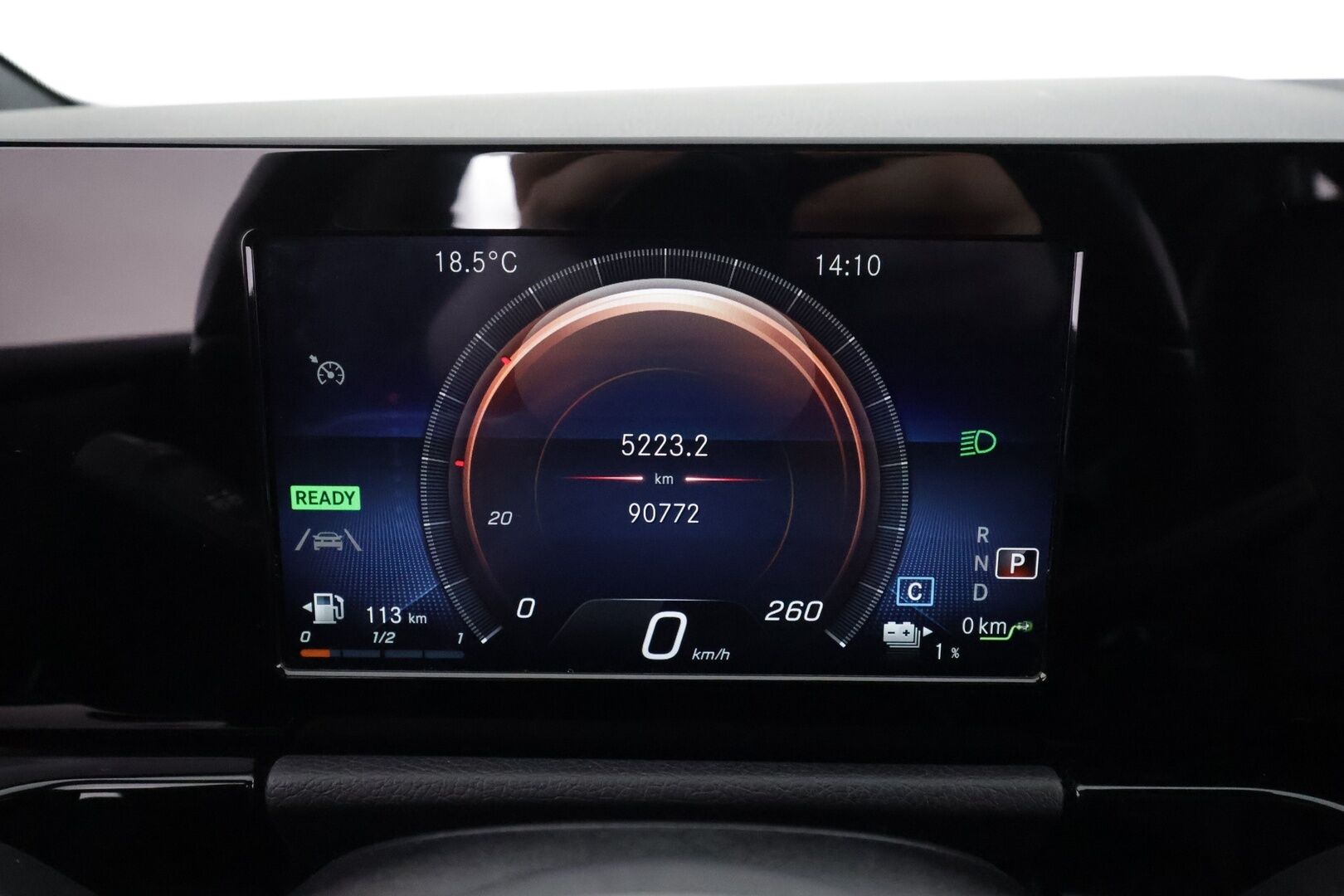 Mercedes-Benz B 2021 250 e A Business Style EQ Power - | Vakkari | Lisälämmitin | P.Kamera | LED | Puolinahat Sporttipenkit | Ratinlämmitys | Apple&Android | 1.Om Suomi-auto | Kahdet Renkaat |