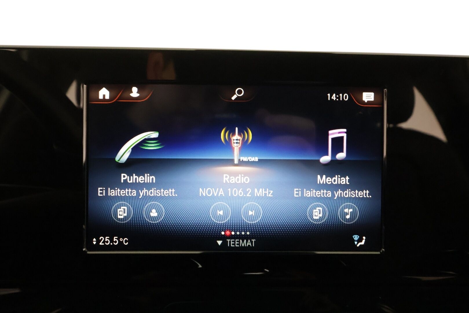 Mercedes-Benz B 2021 250 e A Business Style EQ Power - | Vakkari | Lisälämmitin | P.Kamera | LED | Puolinahat Sporttipenkit | Ratinlämmitys | Apple&Android | 1.Om Suomi-auto | Kahdet Renkaat |
