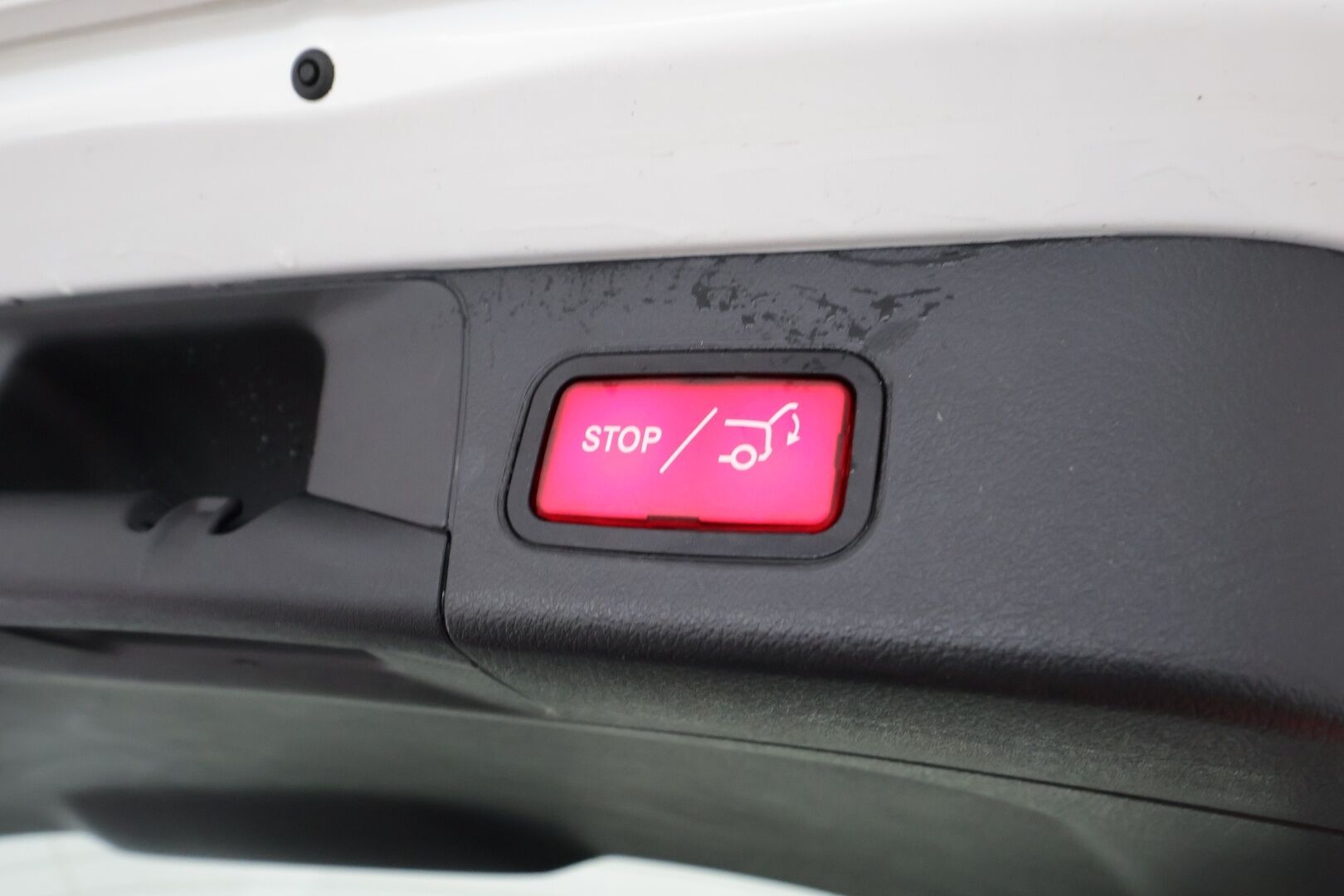 Mercedes-Benz B 2021 250 e A Business Style EQ Power - | Vakkari | Lisälämmitin | P.Kamera | LED | Puolinahat Sporttipenkit | Ratinlämmitys | Apple&Android | 1.Om Suomi-auto | Kahdet Renkaat |