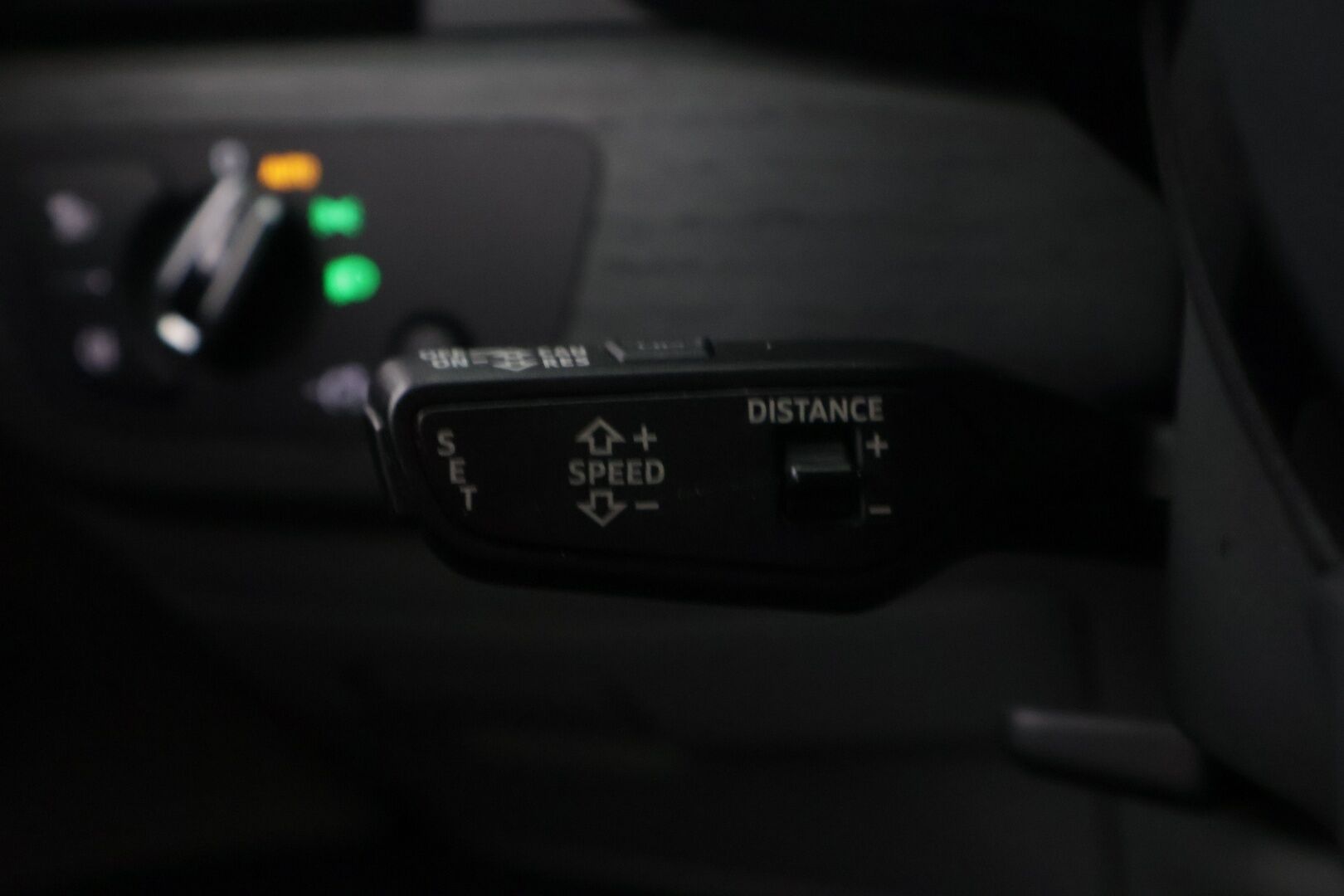 Audi A4 allroad quattro 2016 Business 2,0 TFSI 185 kW quattro S tronic - 3,99 % KORKOTARJOUS TÄHÄN AUTOON - ** Adapt. Cruise / B&O-sound / Sähköpenkit / Webasto / APP-Connect / Koukku **