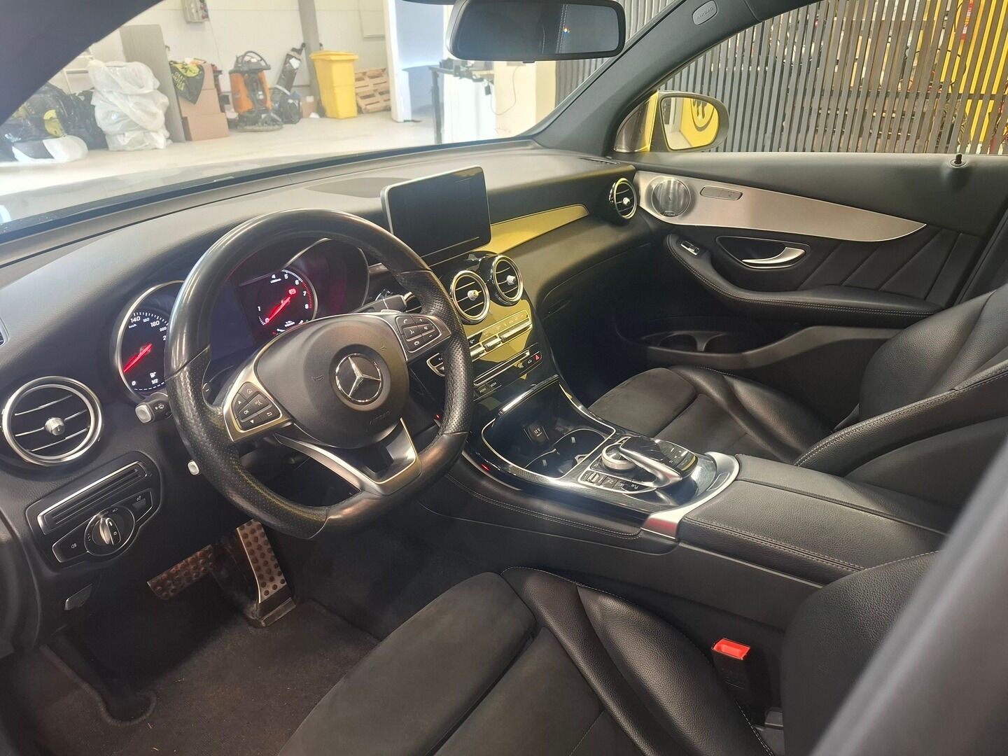 Mercedes-Benz GLC 2018 350e Coupe 4Matic Premium Business AMG *Burmester / Peruutuskamera / Navi / Vakkari* - HULLUT AVAJAISHULINAT KORKOTARJOUS 3,29 %