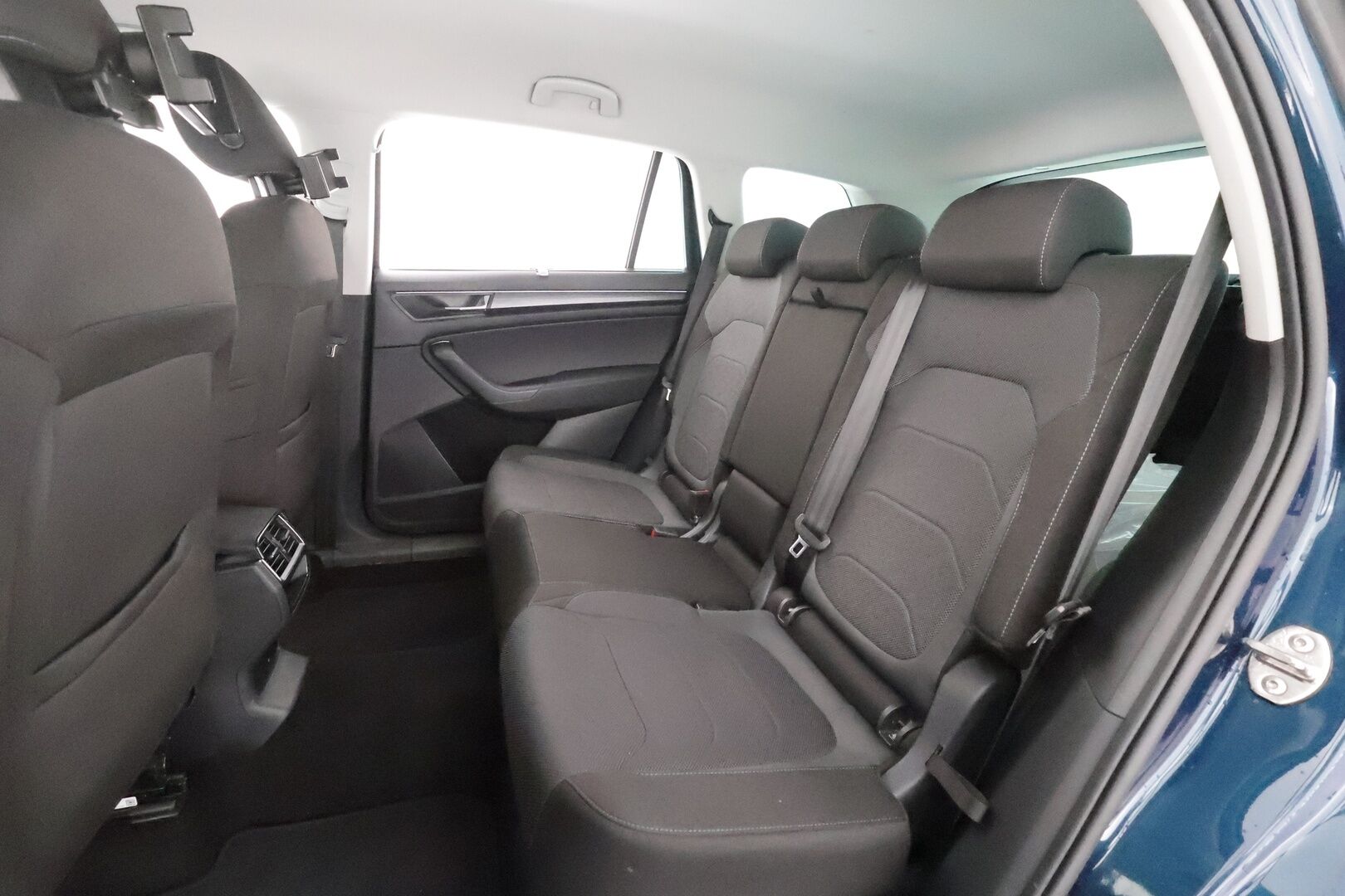 Skoda Kodiaq 2021 1,5 TSI ACT Ambition BusinessLine - | Webasto | Koukku | ACC | LED | P.tutkat | Navi | Ratinlämmitys | Keyless | 1-om Suomi-auto | Kahdet renkaat | Merkkihuollot | 