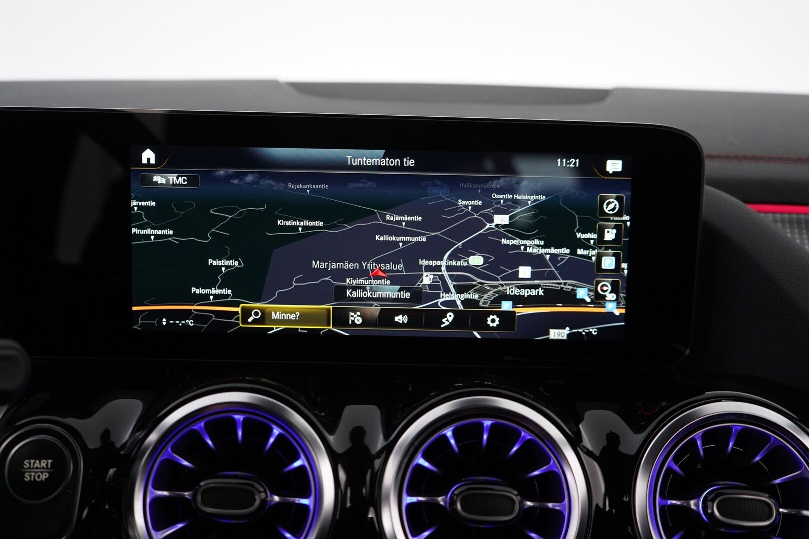 Mercedes-Benz EQA 2021 250 Business AMG *Distronic+ / Koukku / Kamera / LED High Performance* - Suomi-Auto / Kahdet renkaat / Merkkihuollot