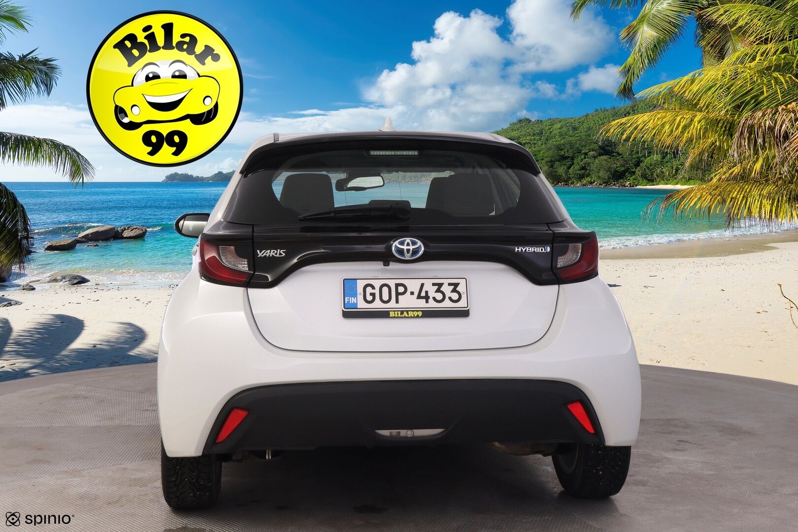 Toyota Yaris 2021 1,5 Hybrid Active * Plus paketti / ACC / Keyless Go / Navi / P. Kamera / Ratinlämmitin / Kaukovaloautomatiikka* - Helmiäisvalkoinen metalliväri / Suomi-auto / 2 Hyvät renkaat alumiiinivanteilla  / Merkkihuollettu