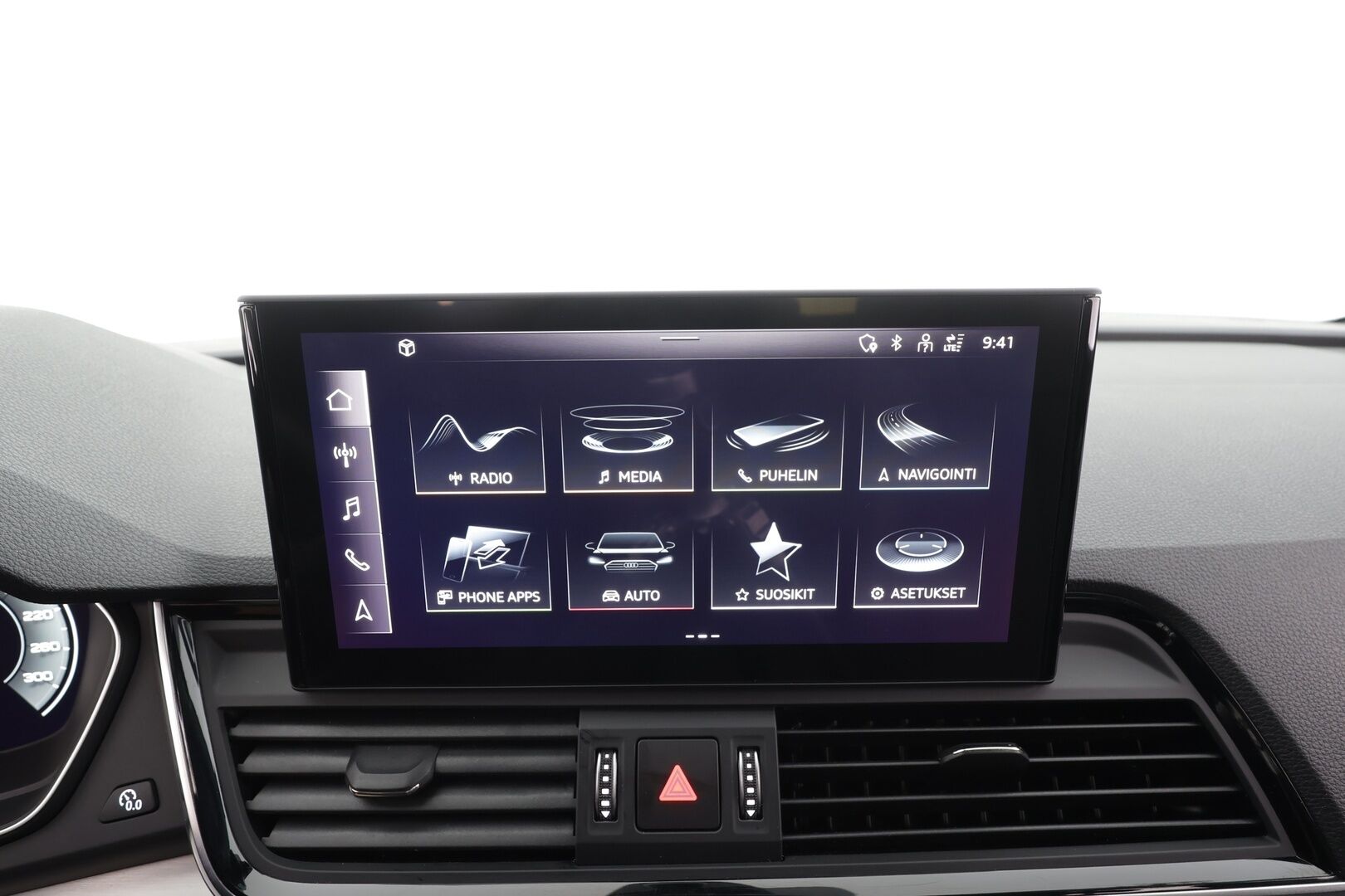 Audi Q5 2021 S line 55 TFSI e 270 kW quattro S tronic Electrified Edition - | ACC | Koukku | Ilma-alusta | Matrix-LED | P.kamera | Sporttipenkit | Keyless | Apple&Android | 1.Om Suomi-auto | Kahdet Renkaat |