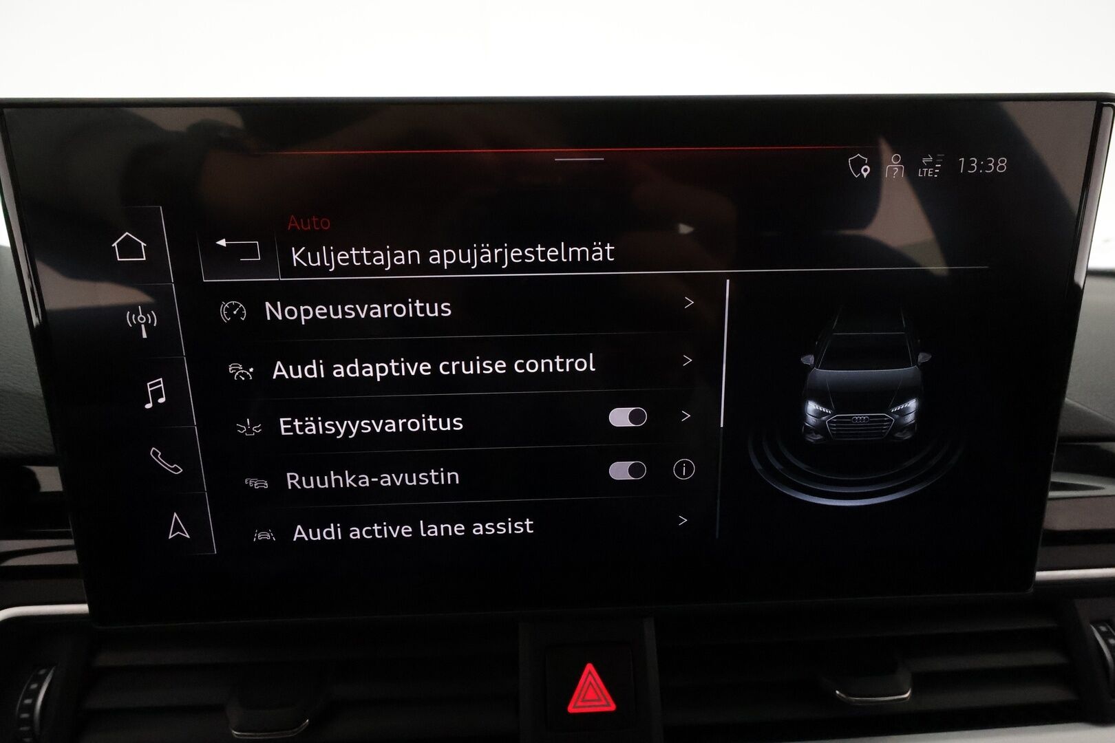Audi A4 2021 Avant Business S line 40 TFSI 150 kW MHEV quattro S tronic / Adapt.vakkari / B&O / Webasto / Koukku / P.kamera / TULOSSA // - 3,99 % KORKOTARJOUS TÄHÄN AUTOON - 