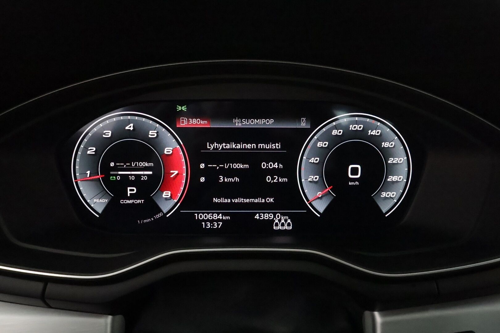 Audi A4 2021 Avant Business S line 40 TFSI 150 kW MHEV quattro S tronic / Adapt.vakkari / B&O / Webasto / Koukku / P.kamera / TULOSSA // - 3,99 % KORKOTARJOUS TÄHÄN AUTOON - 